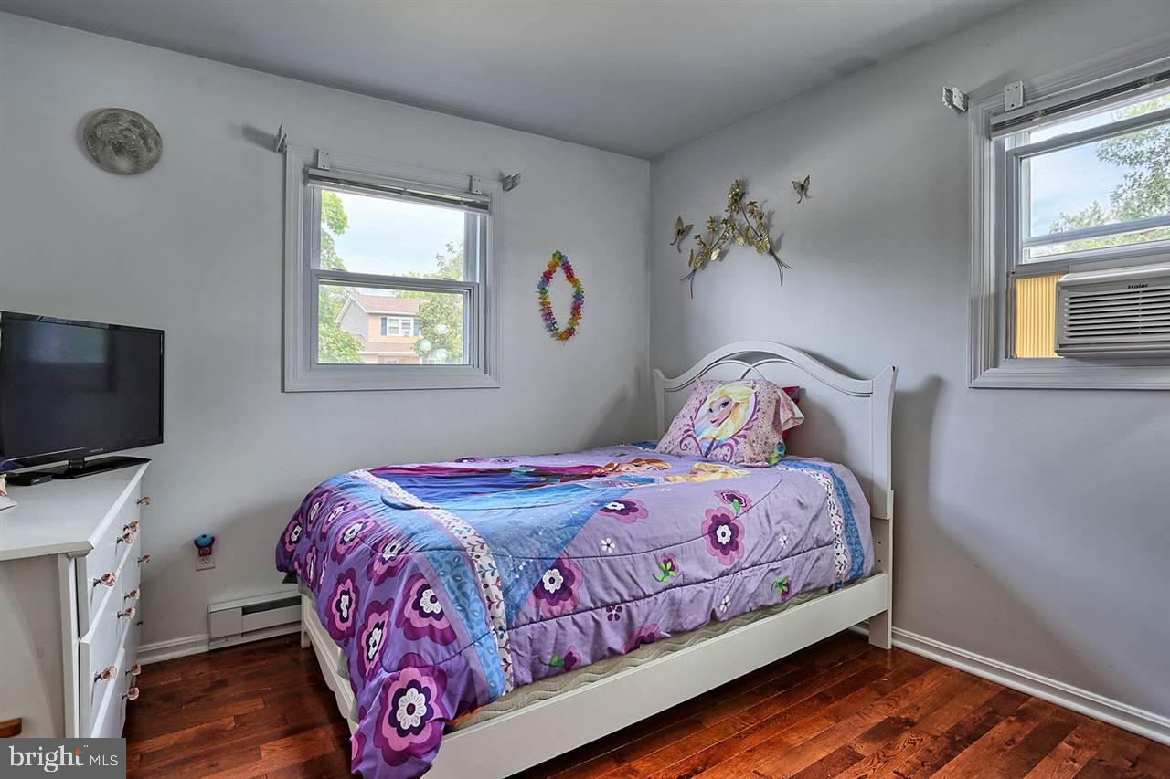 KINGSBROOK - Residential