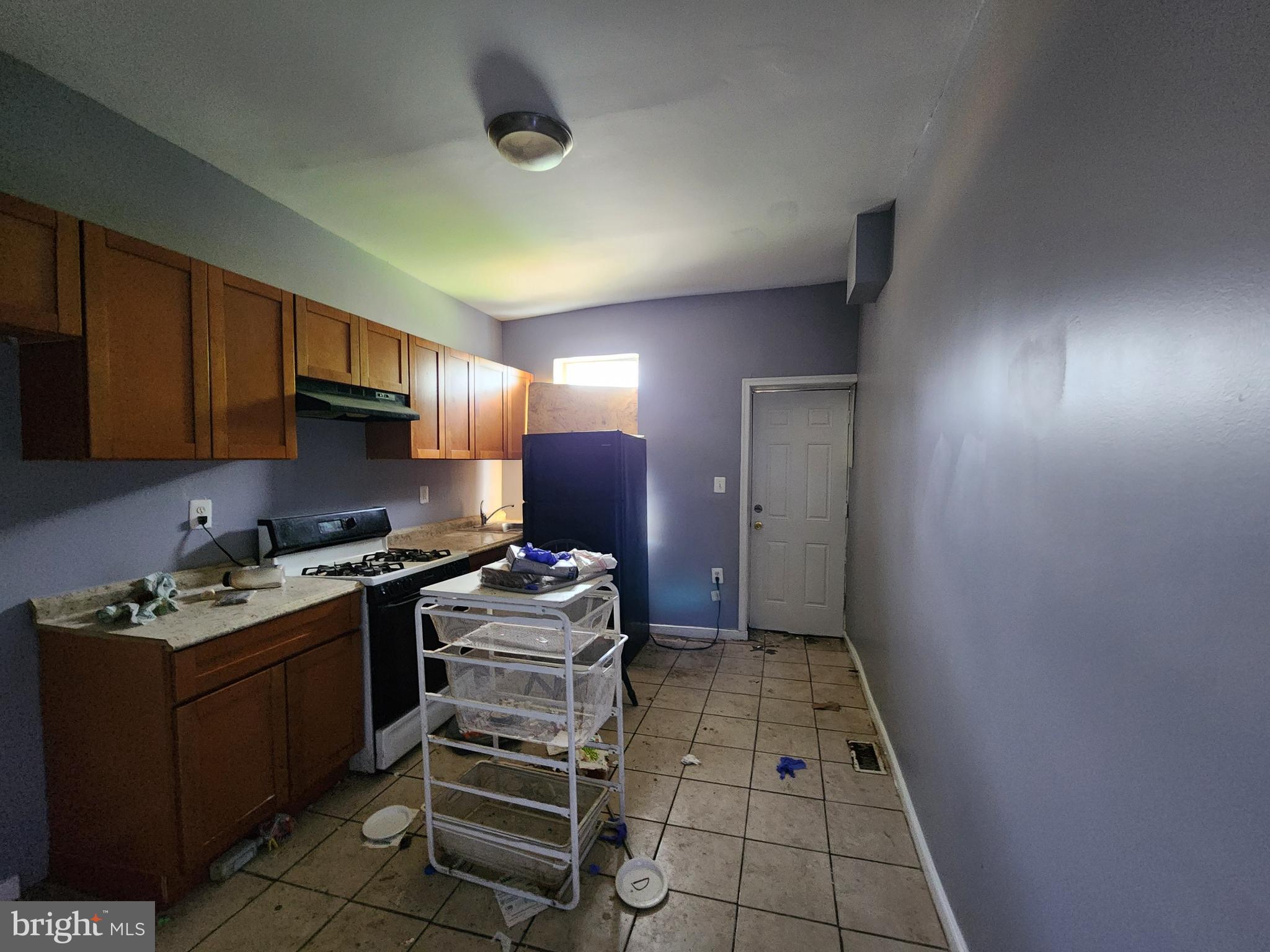 EAST BALTIMORE MIDWAY - Residential