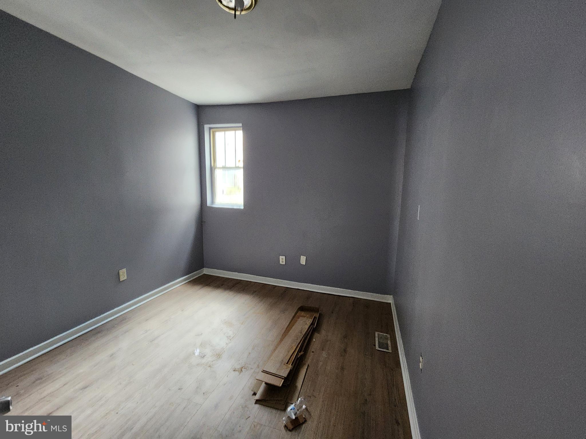 EAST BALTIMORE MIDWAY - Residential