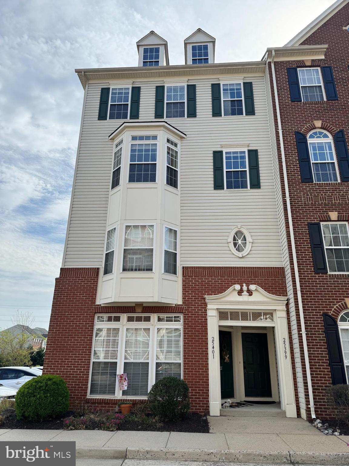 CONDOMINIUMS AT KIRKPATR - Residential Lease