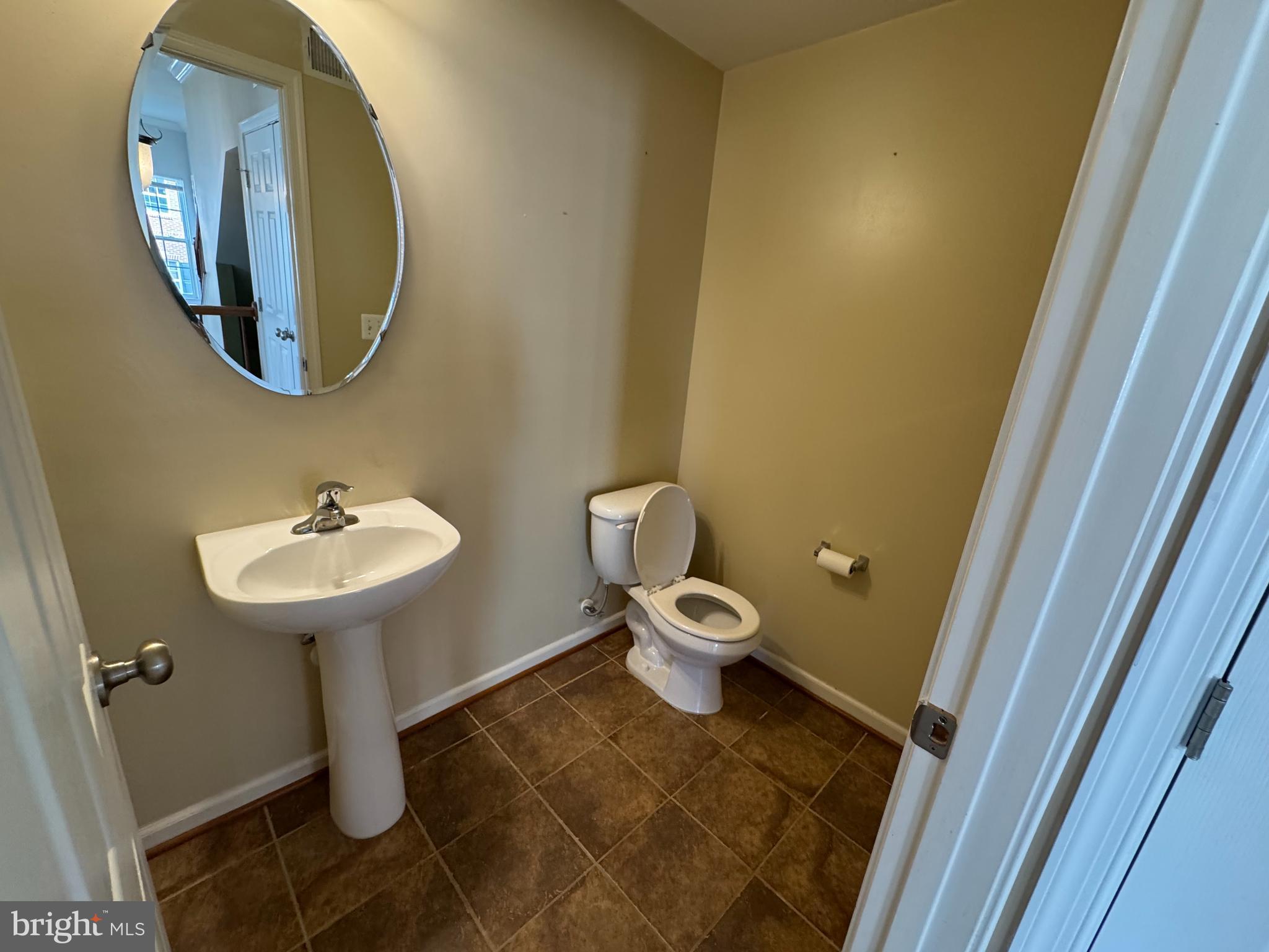 CONDOMINIUMS AT KIRKPATR - Residential Lease