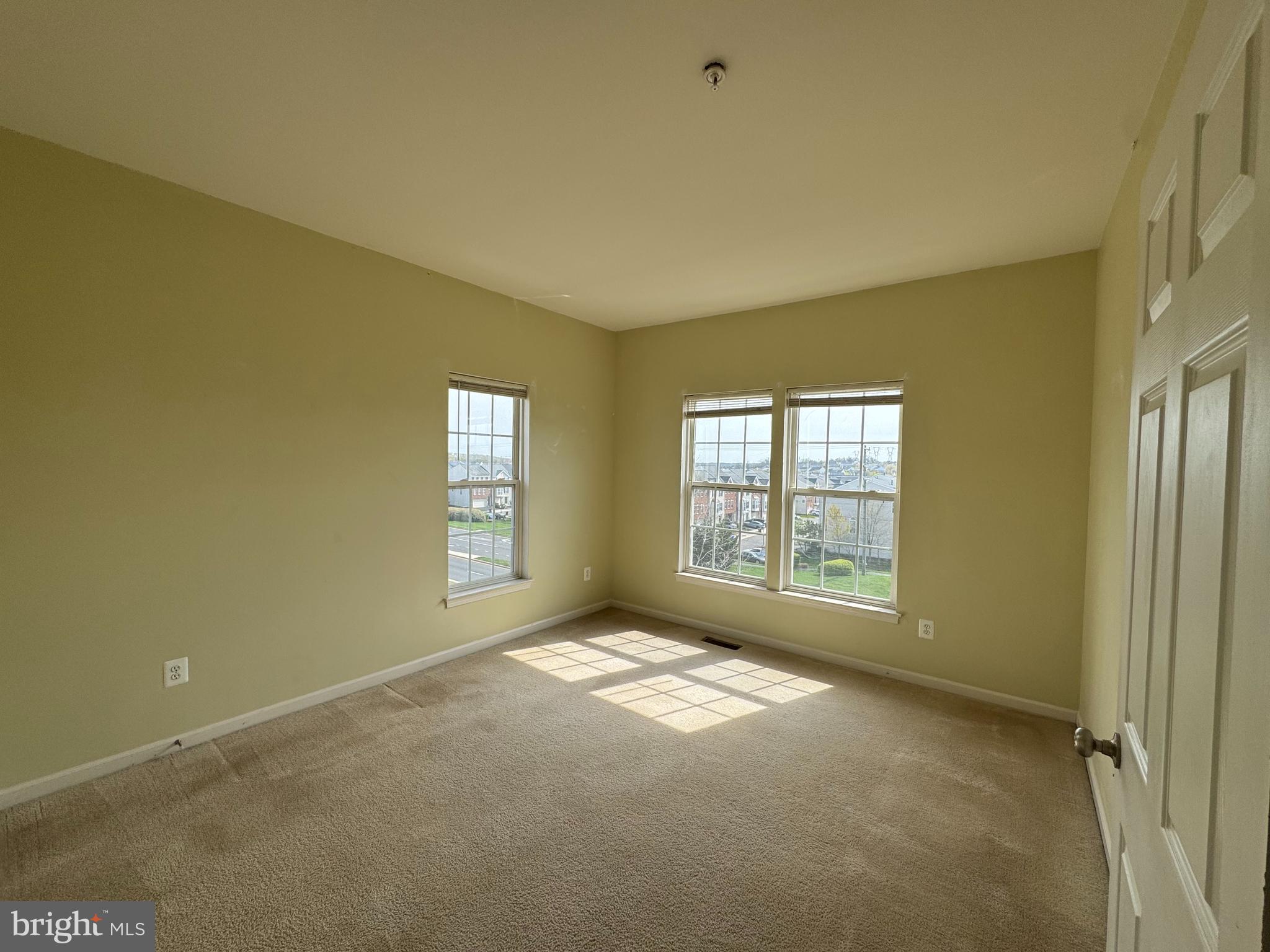 CONDOMINIUMS AT KIRKPATR - Residential Lease