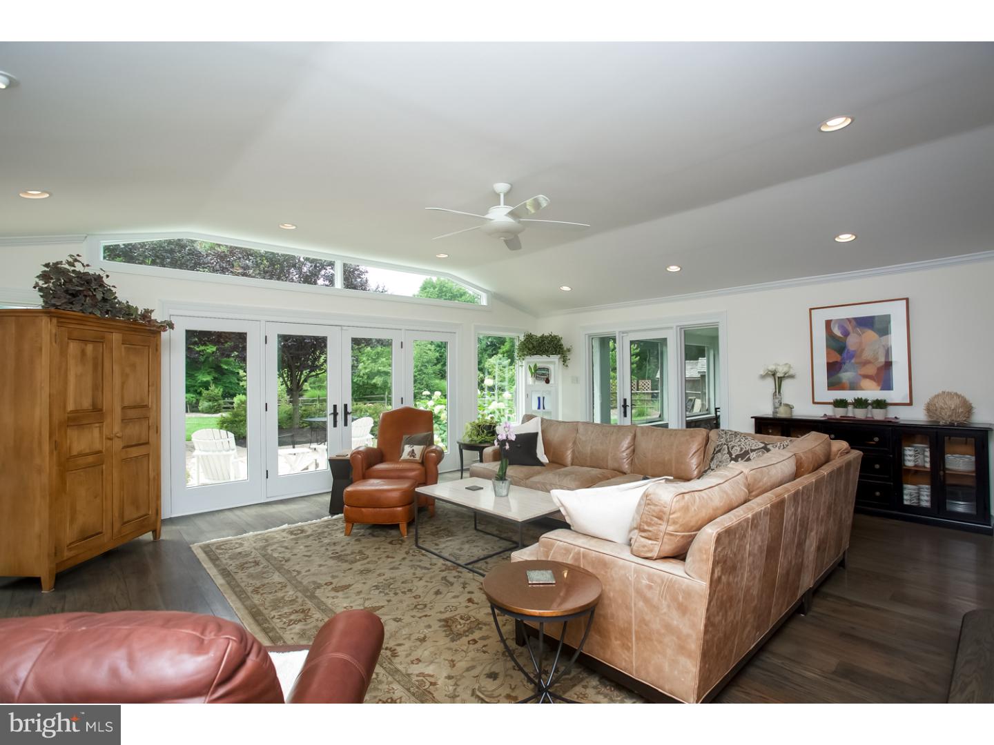 BUTTONWOOD FARMS - Residential