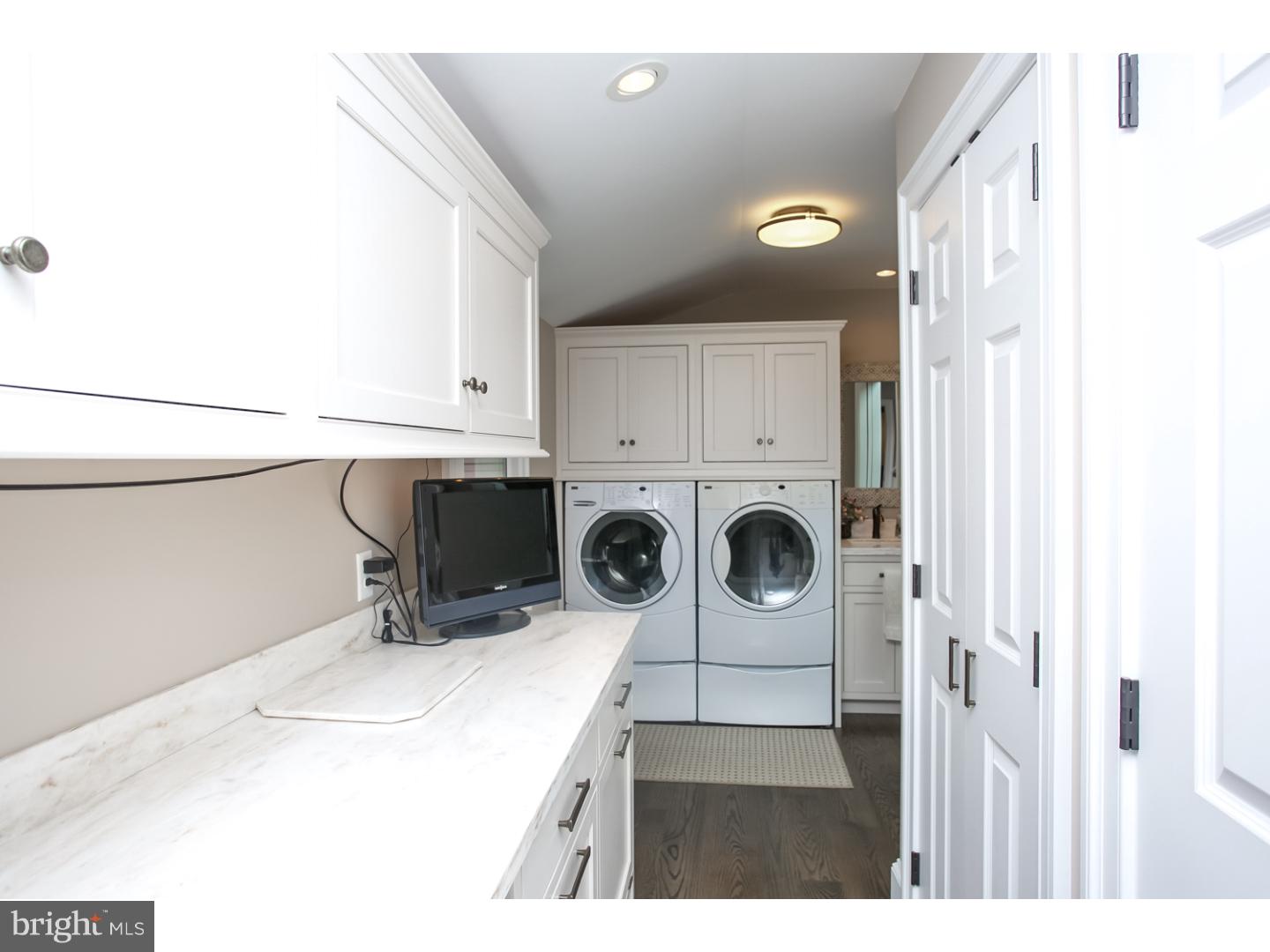 BUTTONWOOD FARMS - Residential