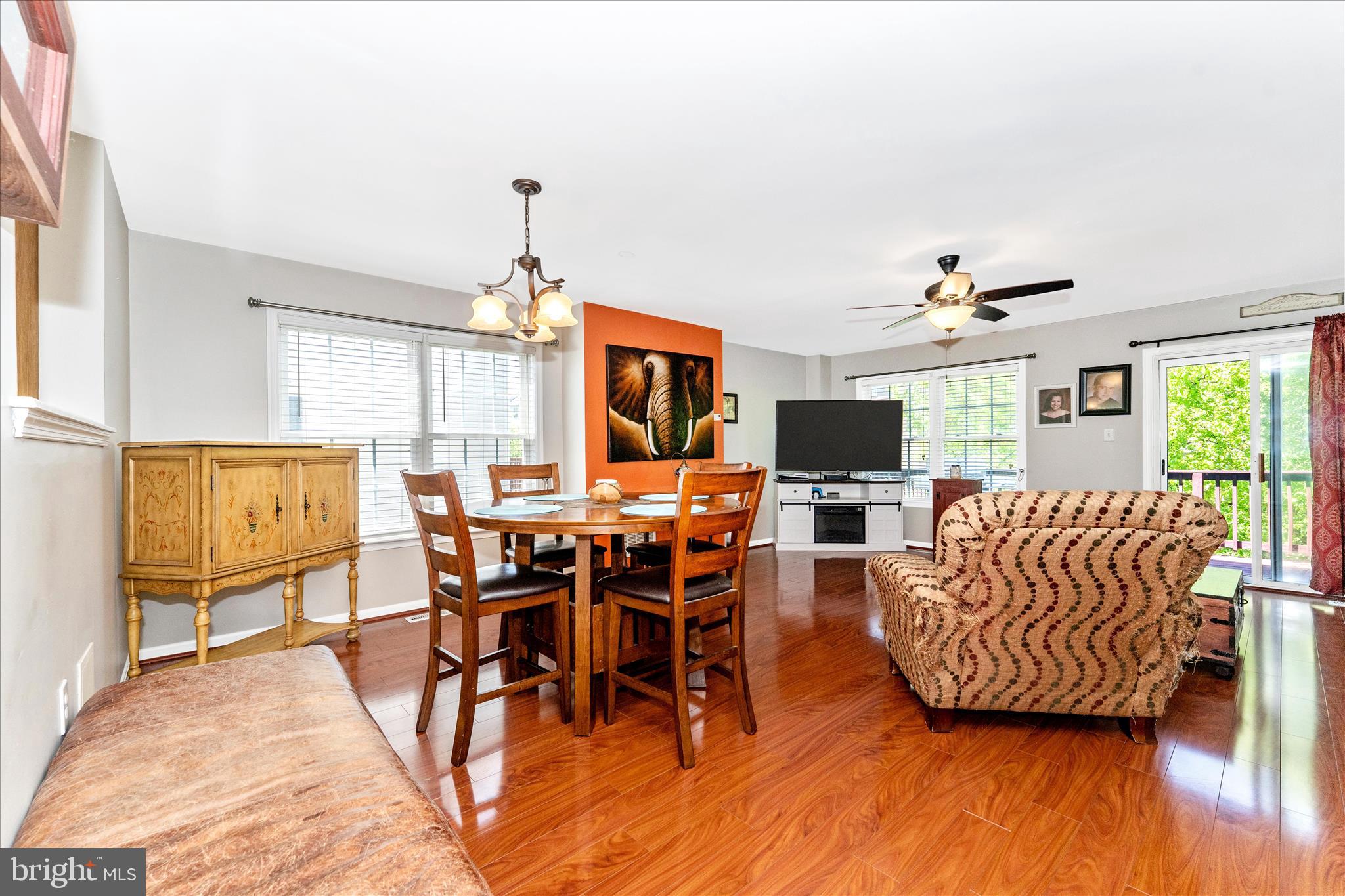 HAMMONDS MILL - Residential
