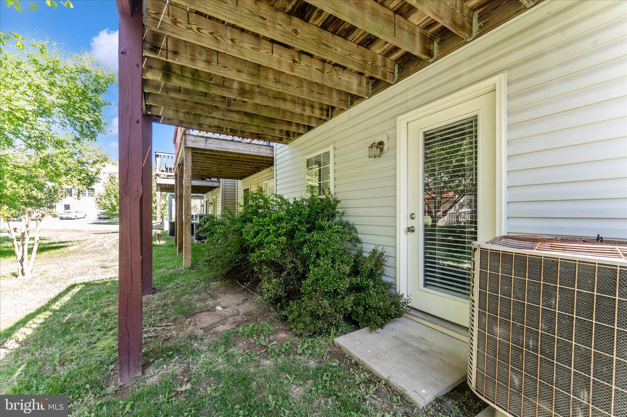HAMMONDS MILL - Residential