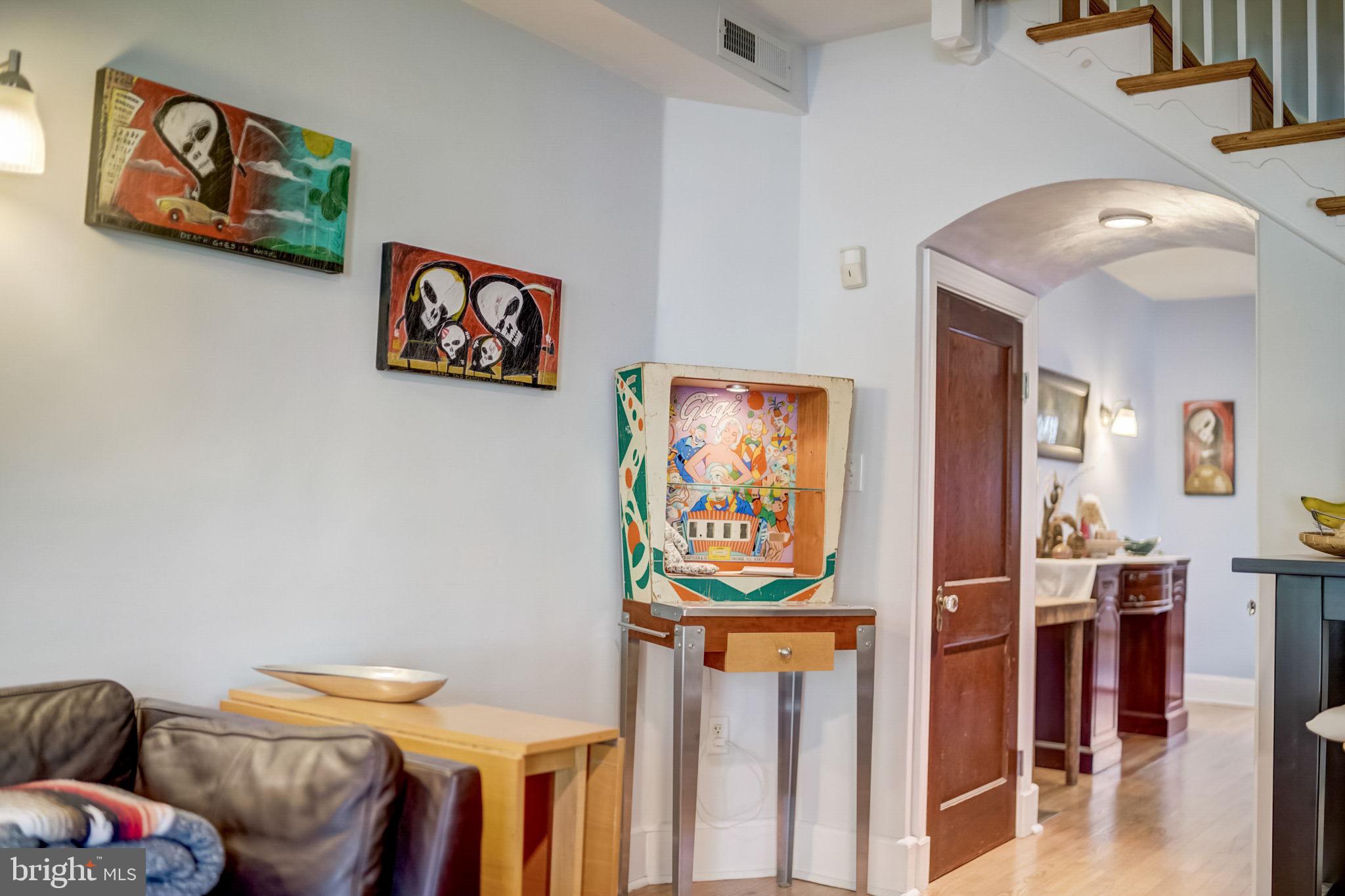 CATONSVILLE - Residential