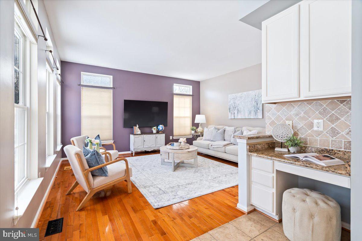 VILLAGES OF URBANA - Residential