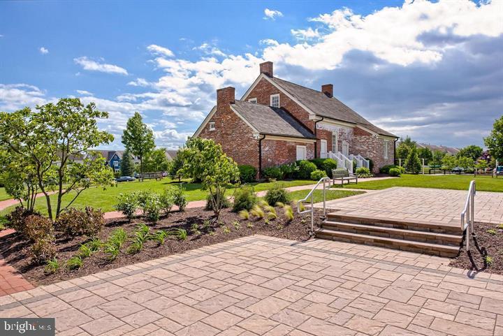 VILLAGES OF URBANA - Residential