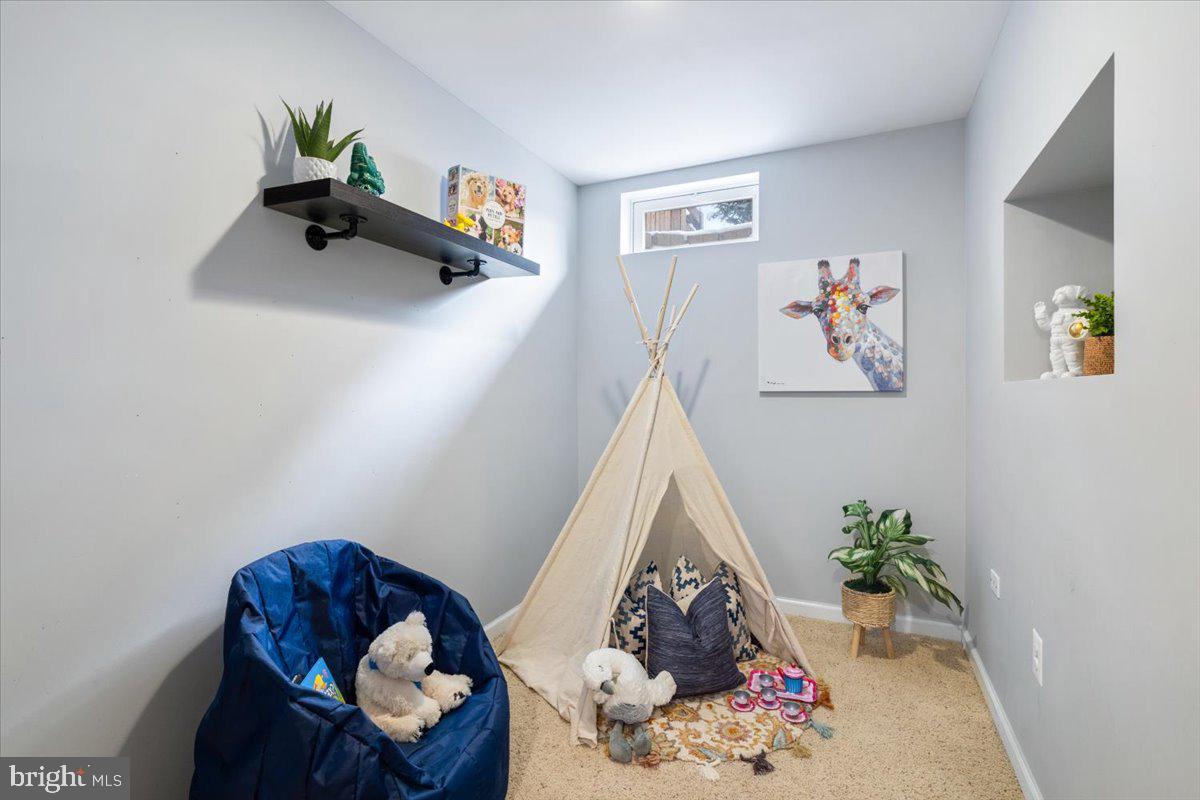 VILLAGES OF URBANA - Residential