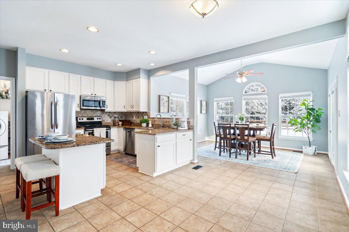 VILLAGES OF URBANA - Residential