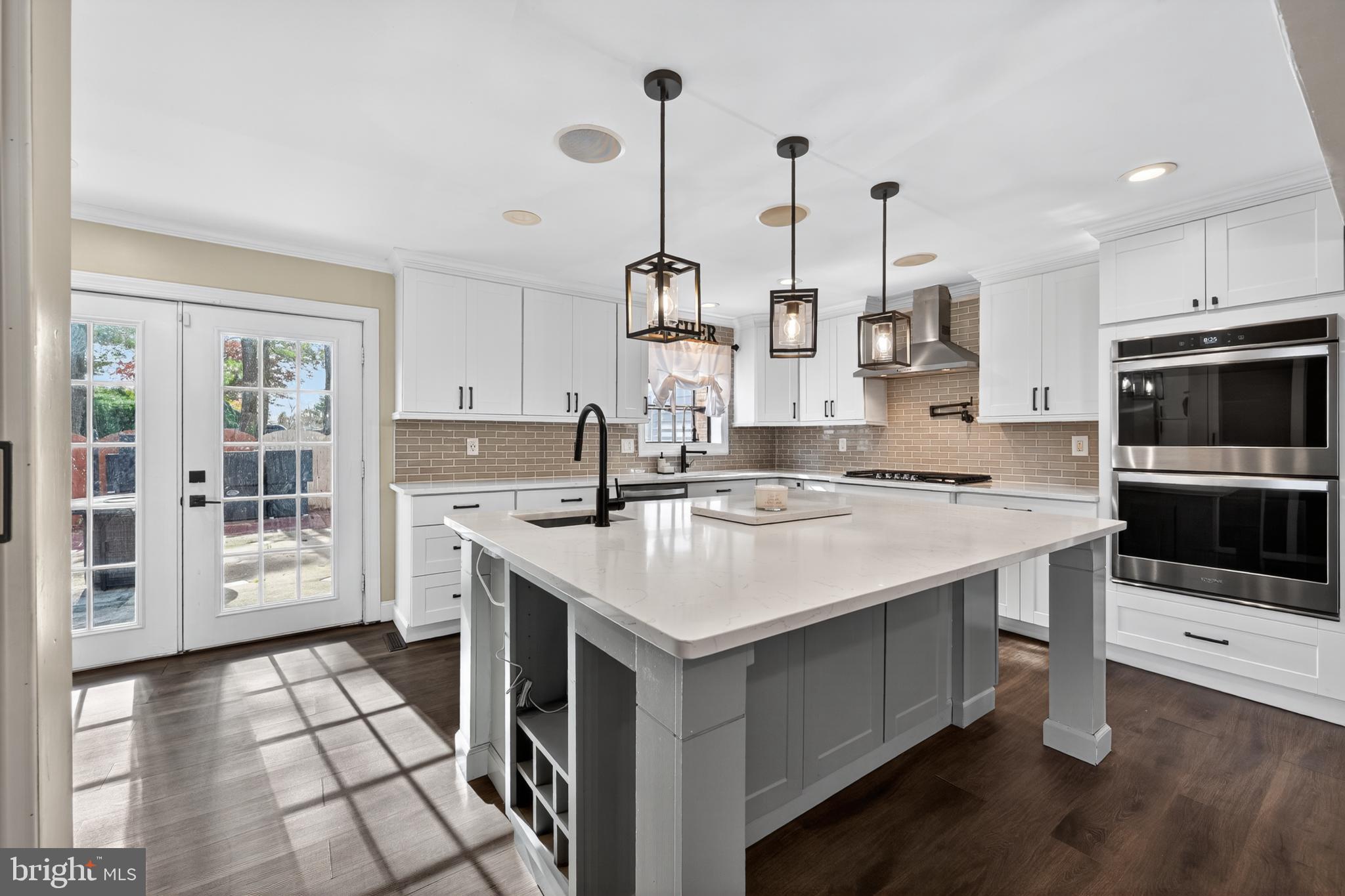 WINDSOR PARK - Residential