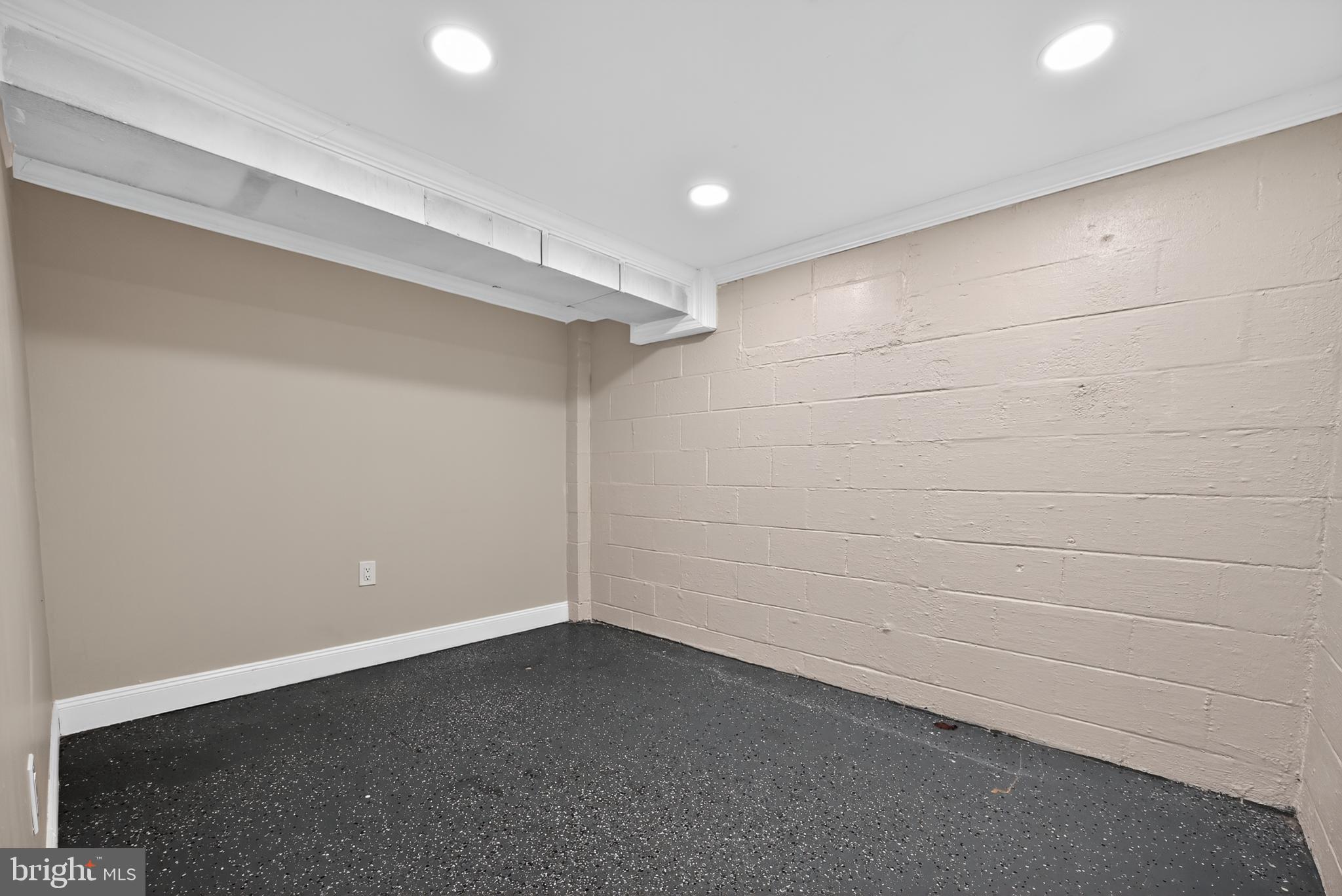 WINDSOR PARK - Residential