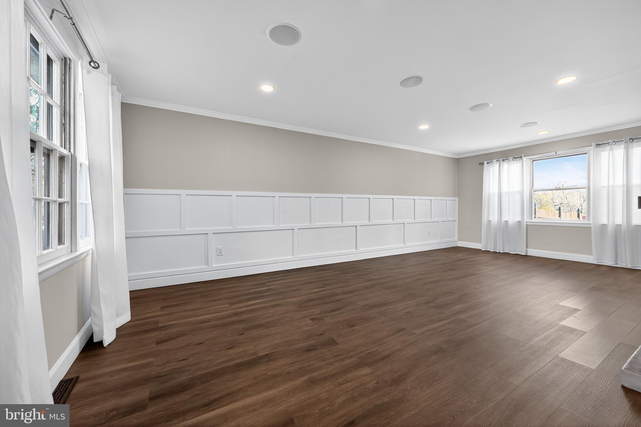 WINDSOR PARK - Residential