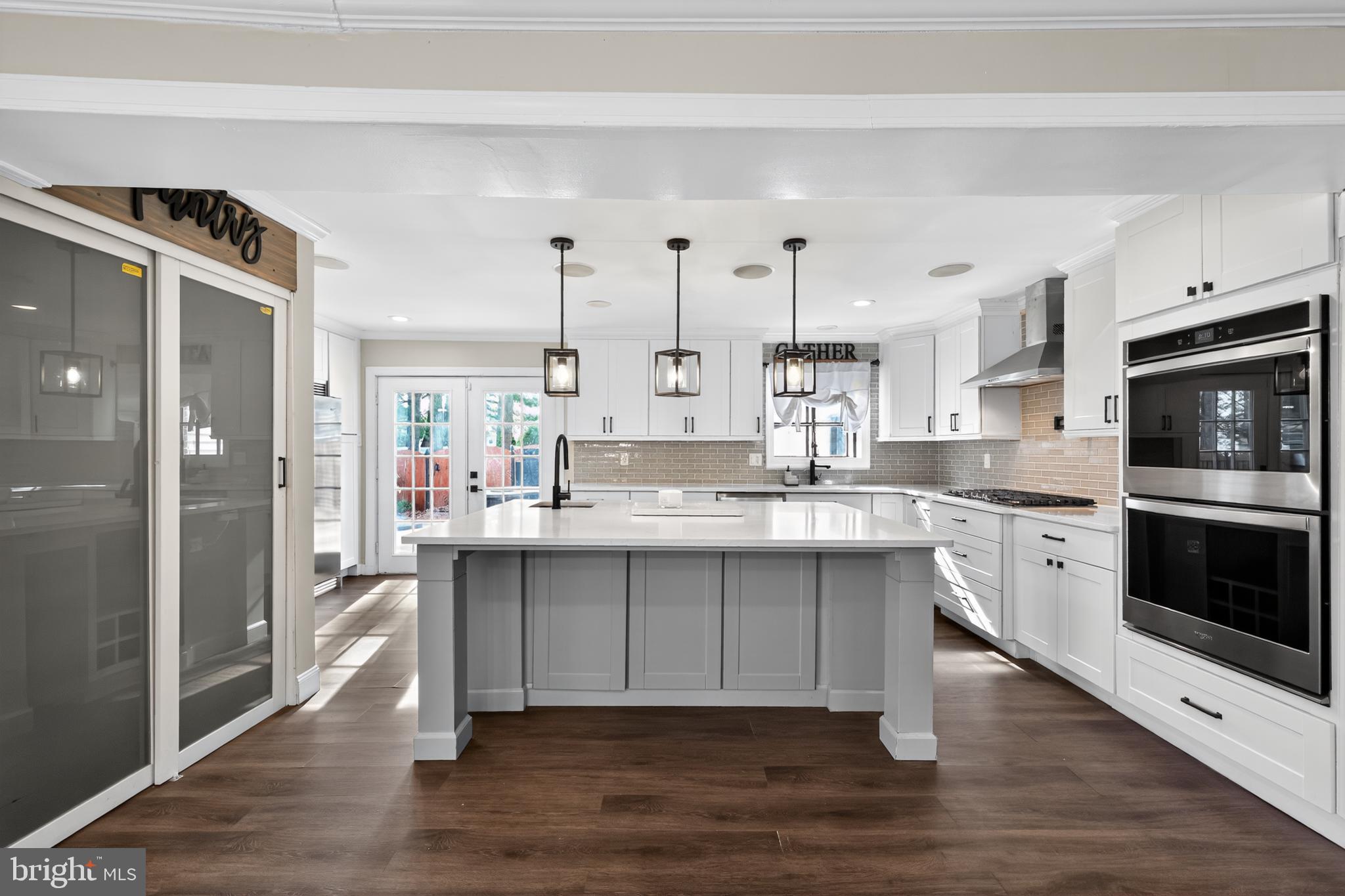 WINDSOR PARK - Residential