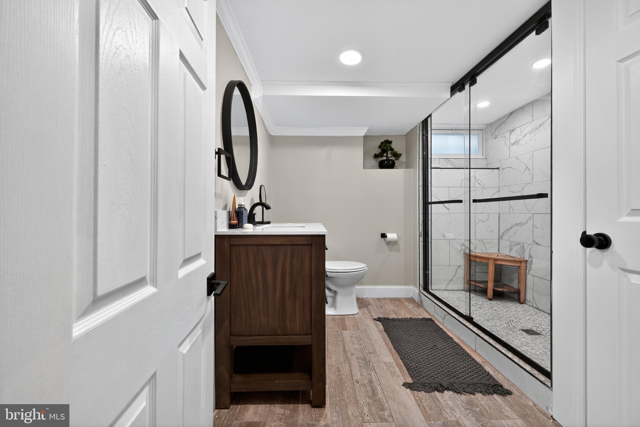 WINDSOR PARK - Residential