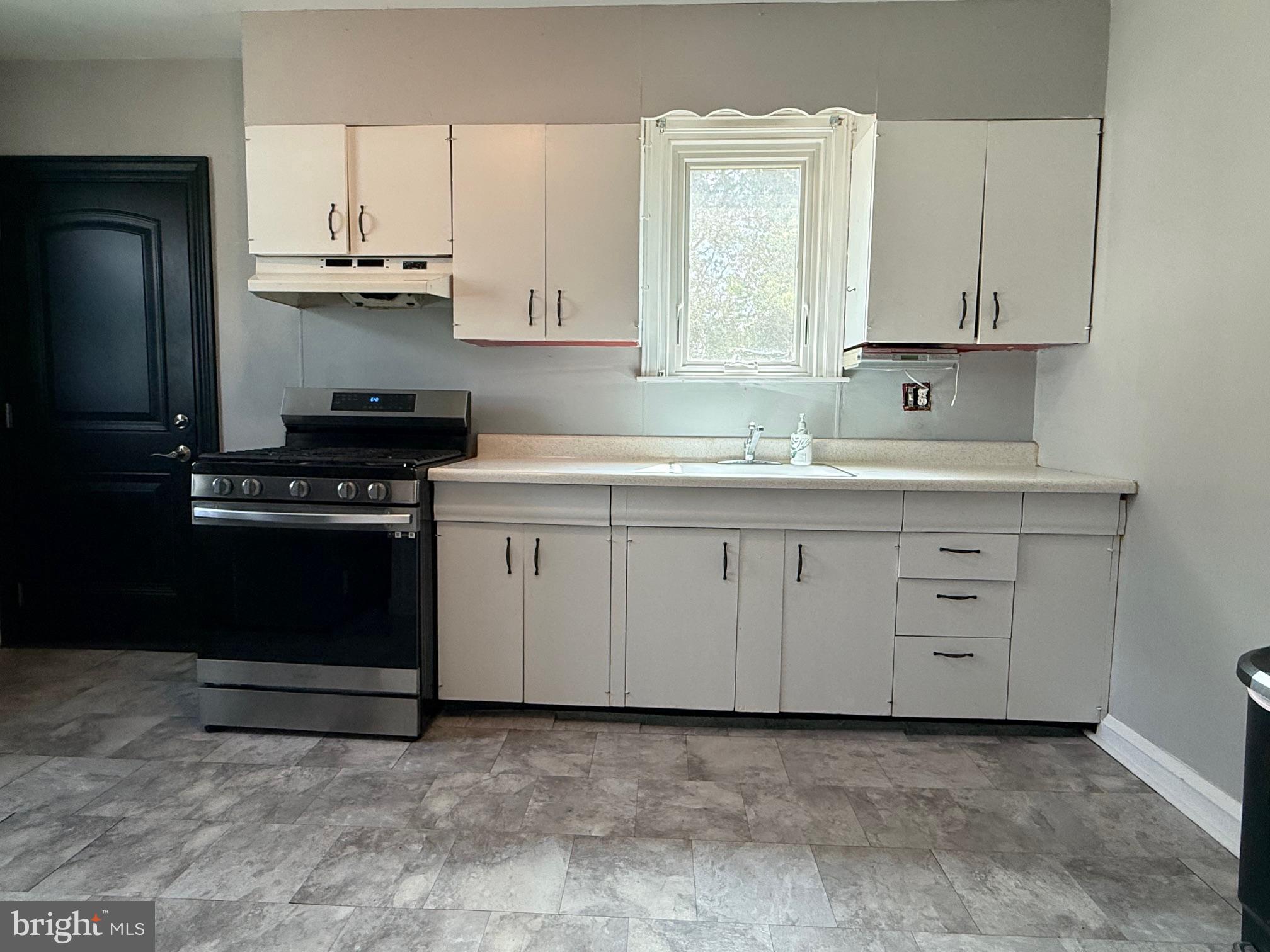 ROCKLEDGE - Residential