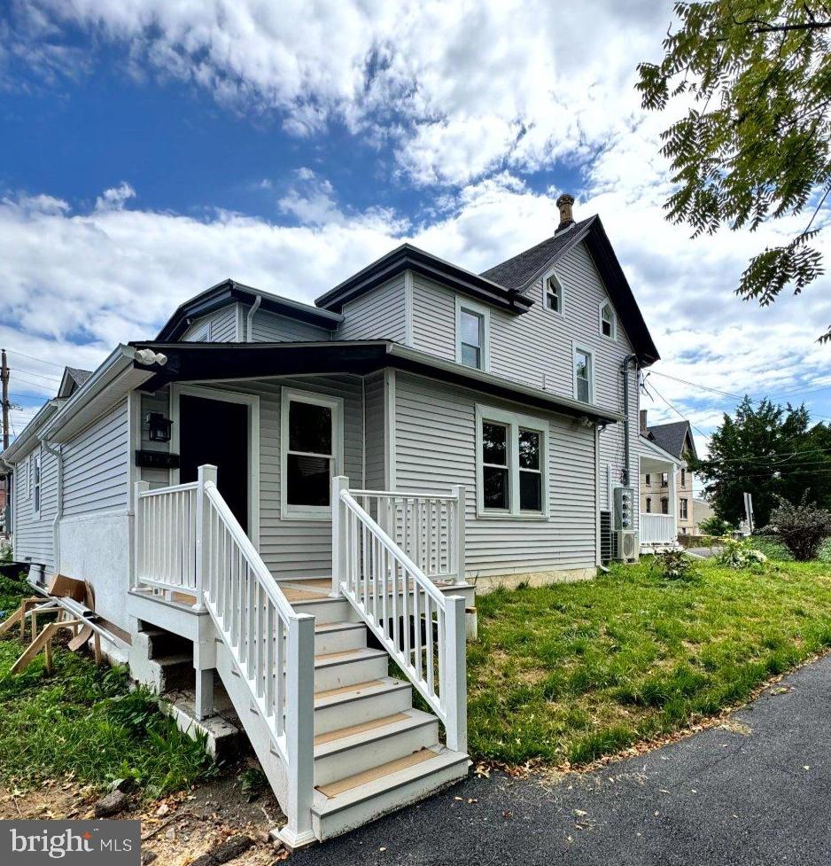 73 BYBERRY ROAD 1ST FL - B