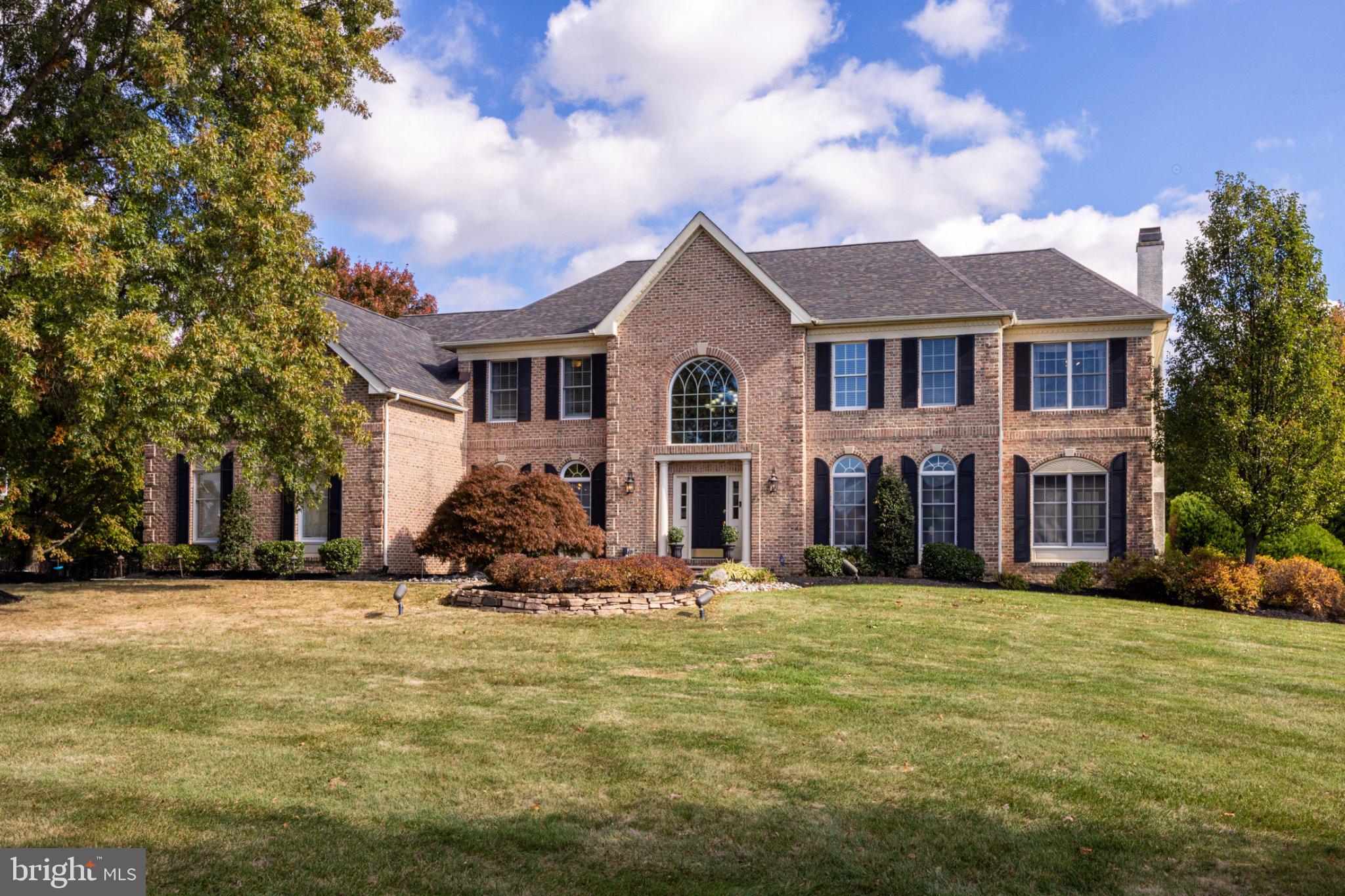2068 SILVERWOOD DRIVE