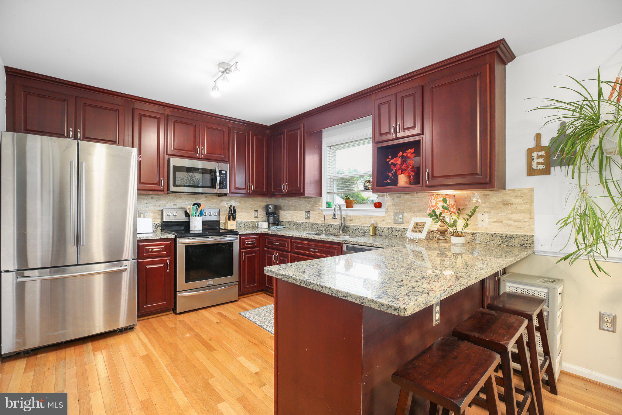 GRAFTON VILLAGE - Residential