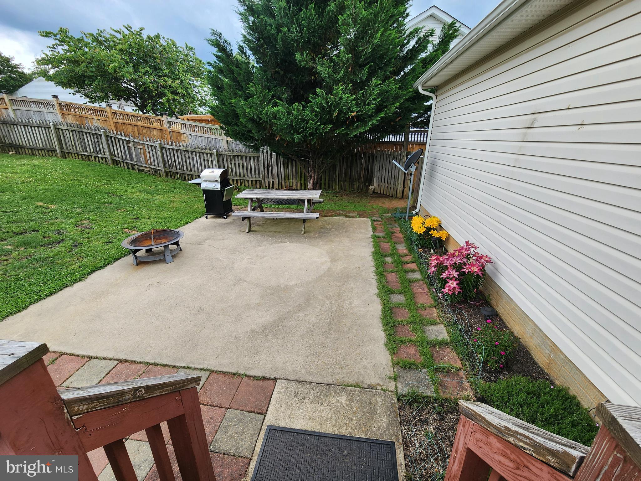 GRAFTON VILLAGE - Residential