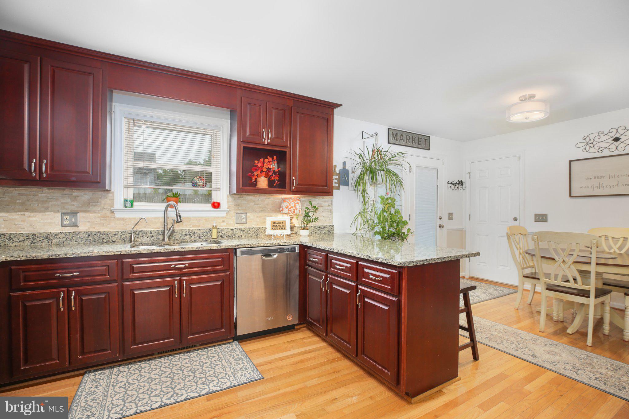 GRAFTON VILLAGE - Residential