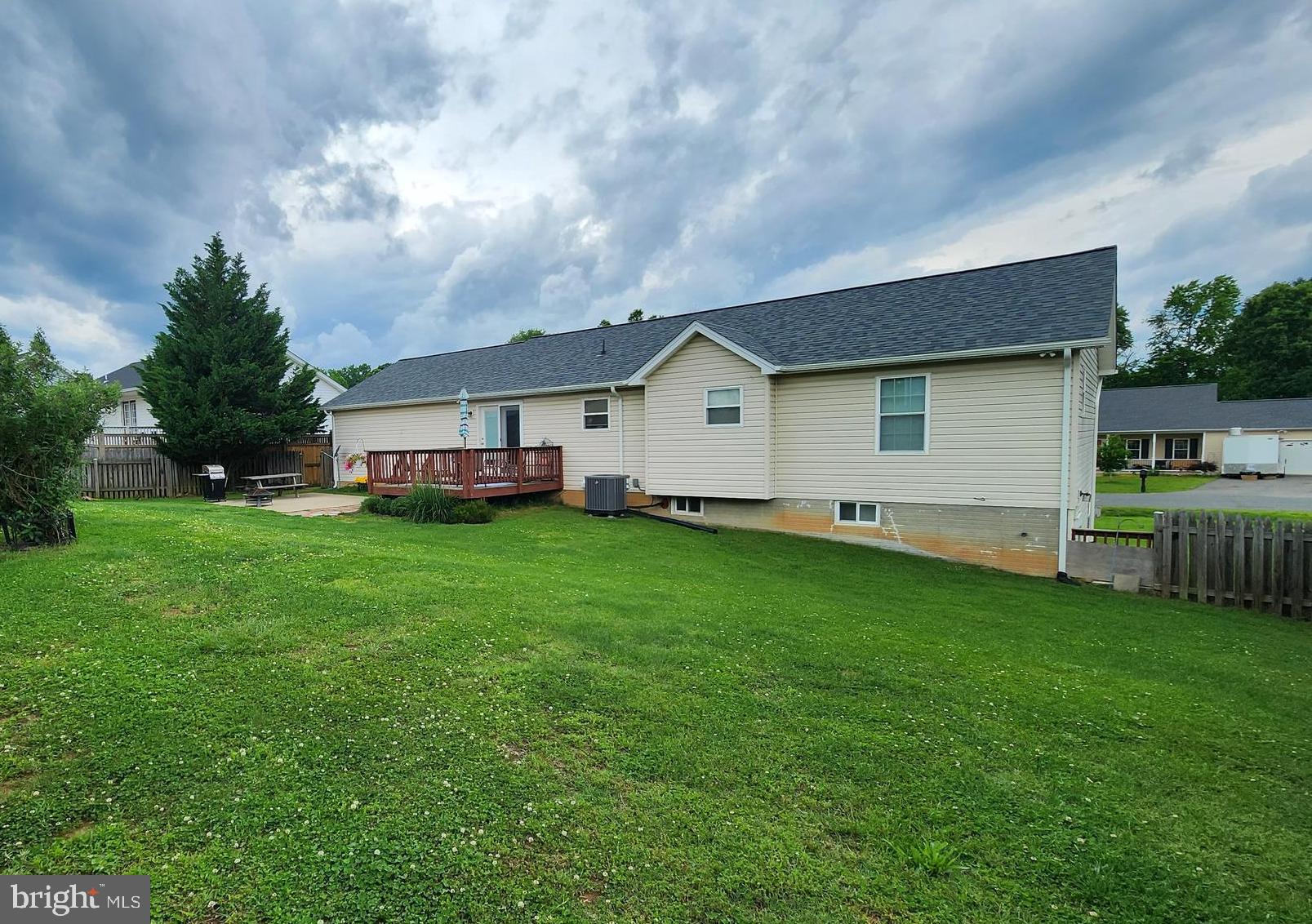 GRAFTON VILLAGE - Residential