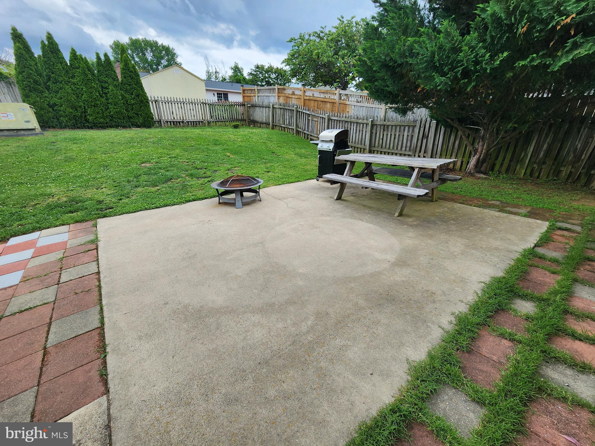 GRAFTON VILLAGE - Residential