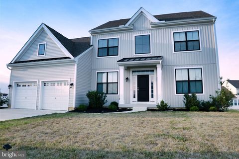Homes For Sale - 150 Elm Crest Lane<br/> FELTON, DE 19943