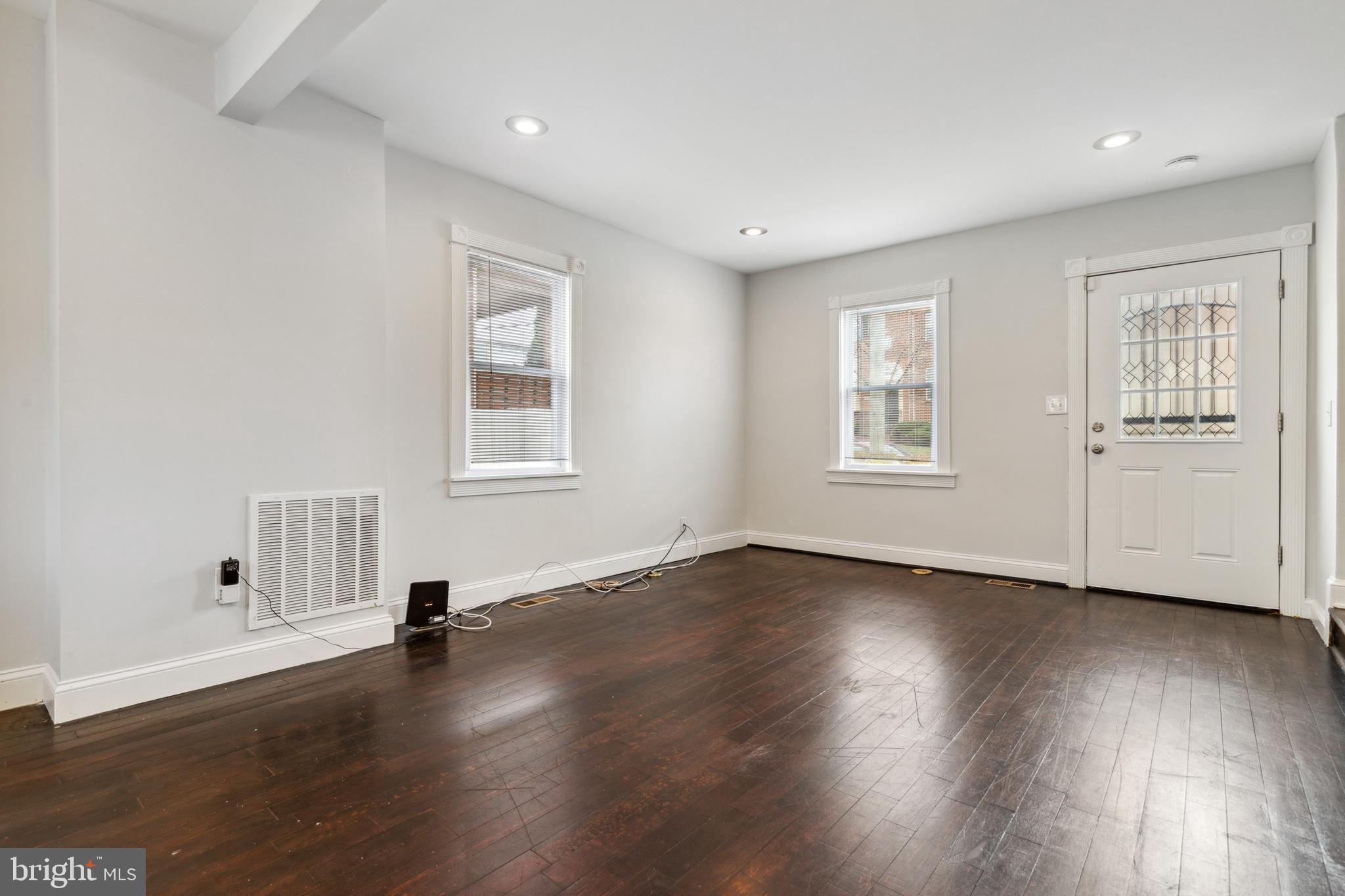 BARRY FARMS - Residential Lease