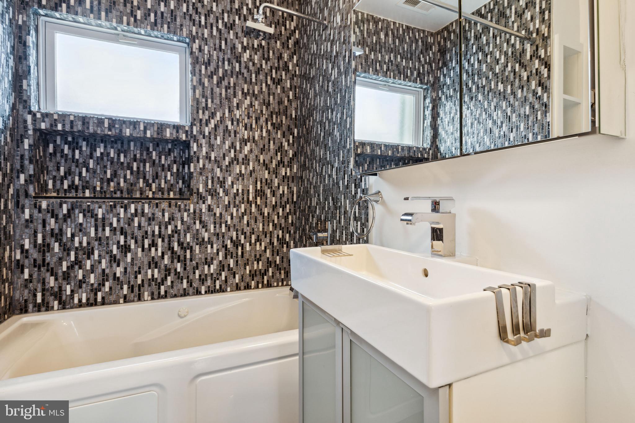 BARRY FARMS - Residential Lease