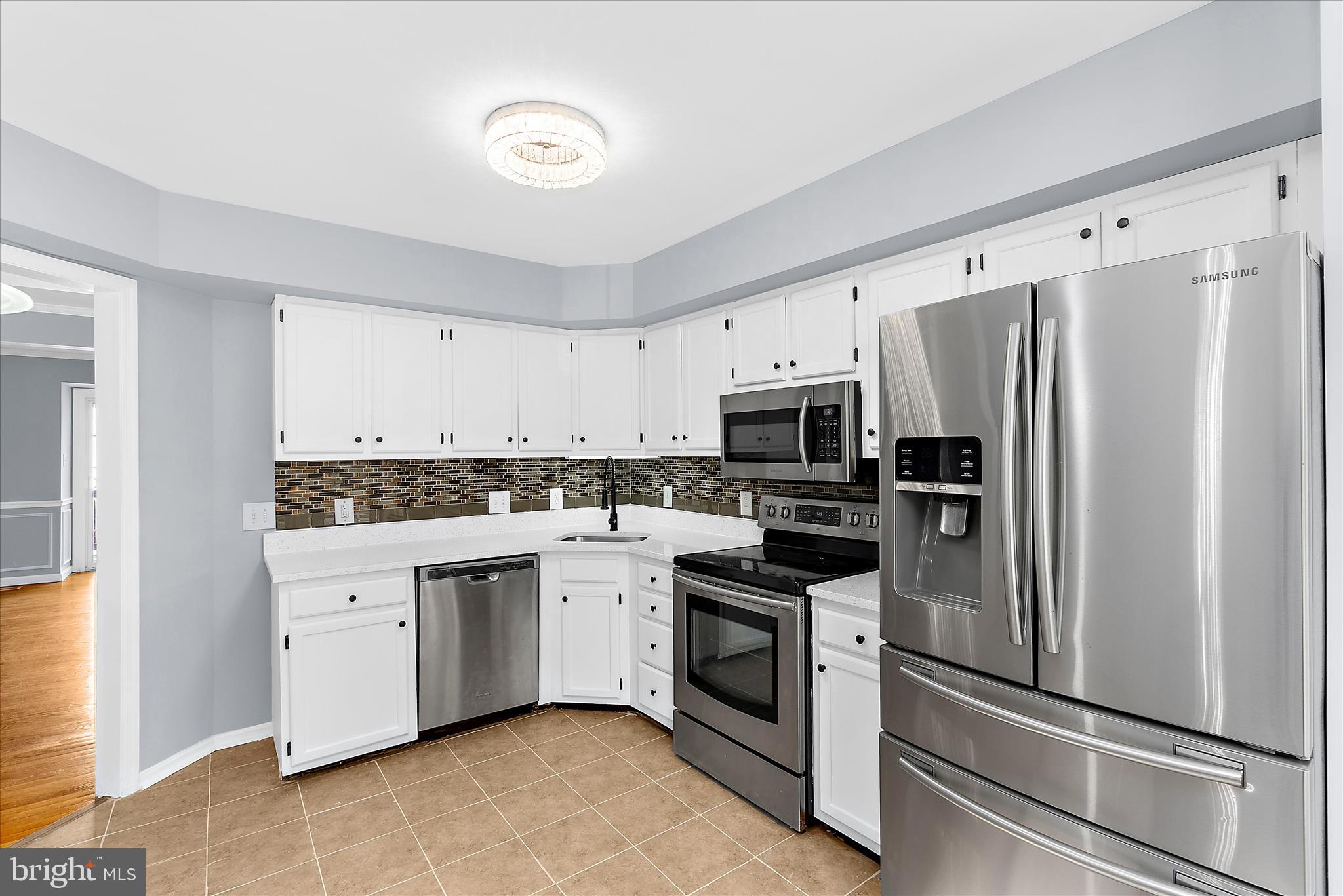 ELLICOTT MEADOWS - Residential