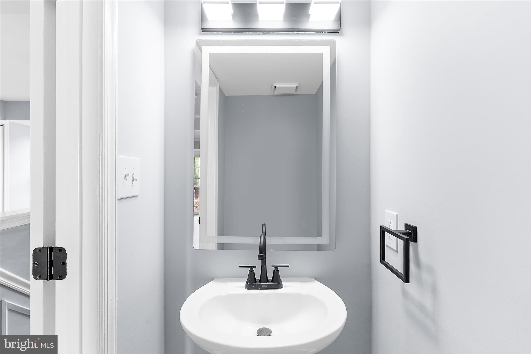 ELLICOTT MEADOWS - Residential