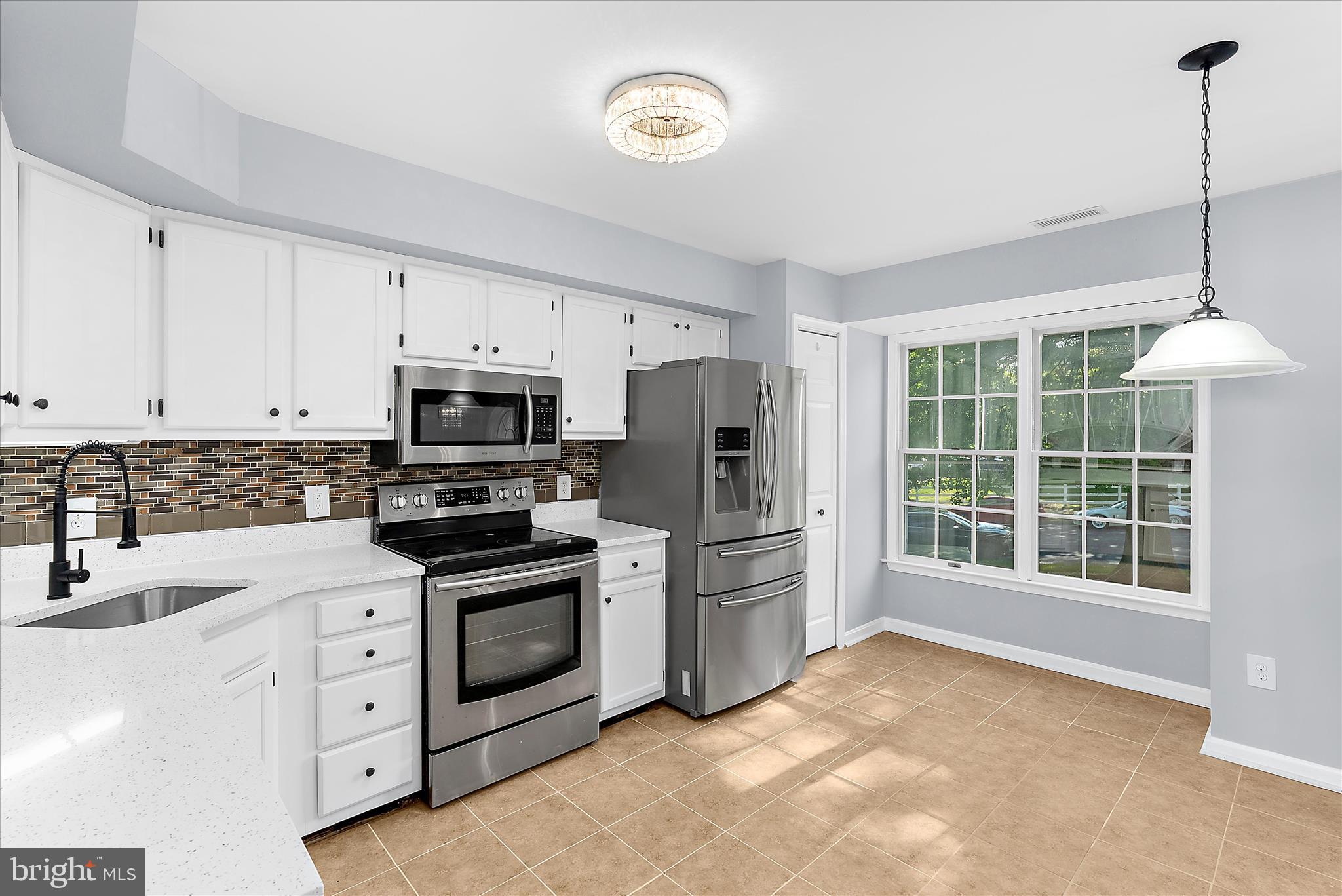 ELLICOTT MEADOWS - Residential