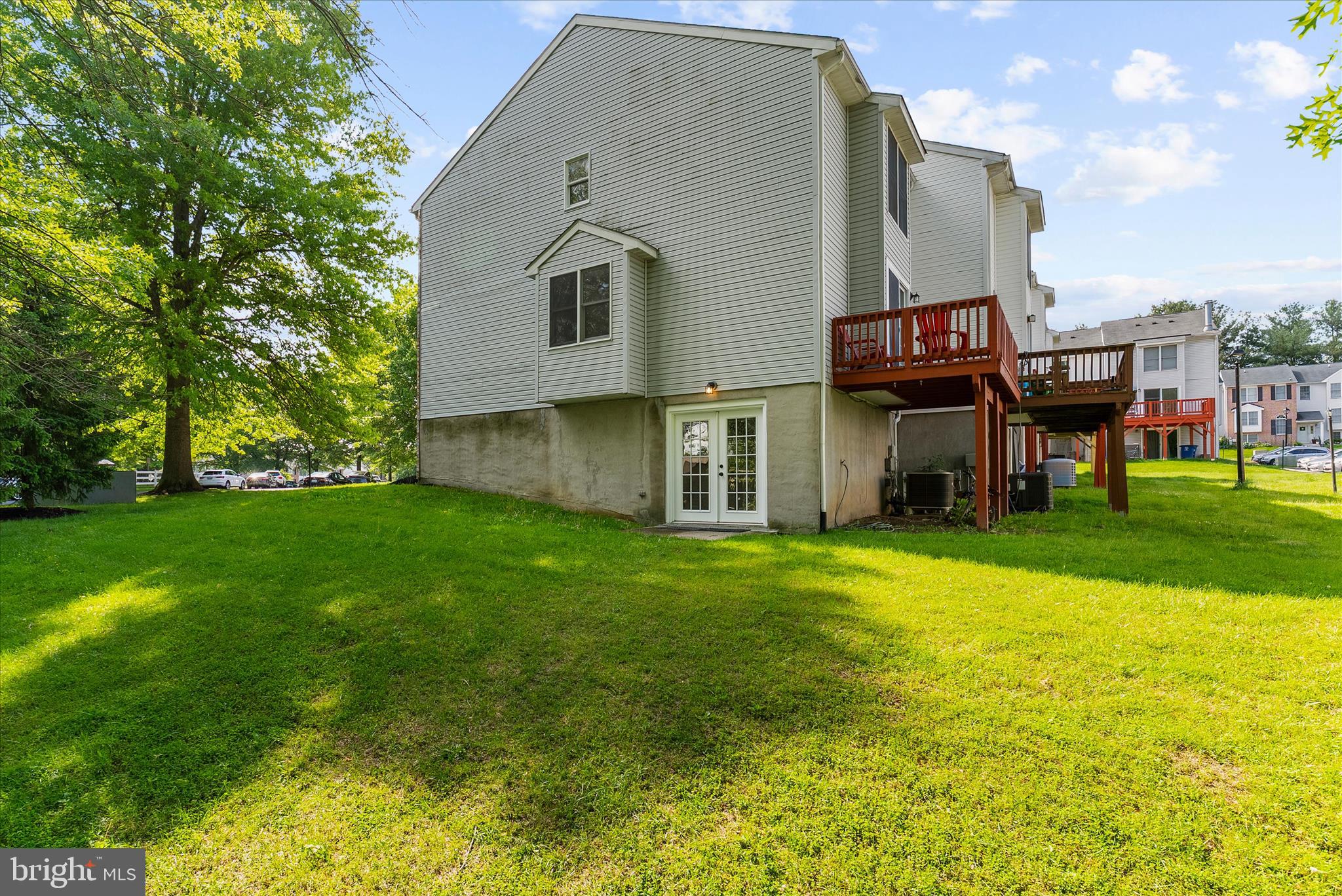 ELLICOTT MEADOWS - Residential