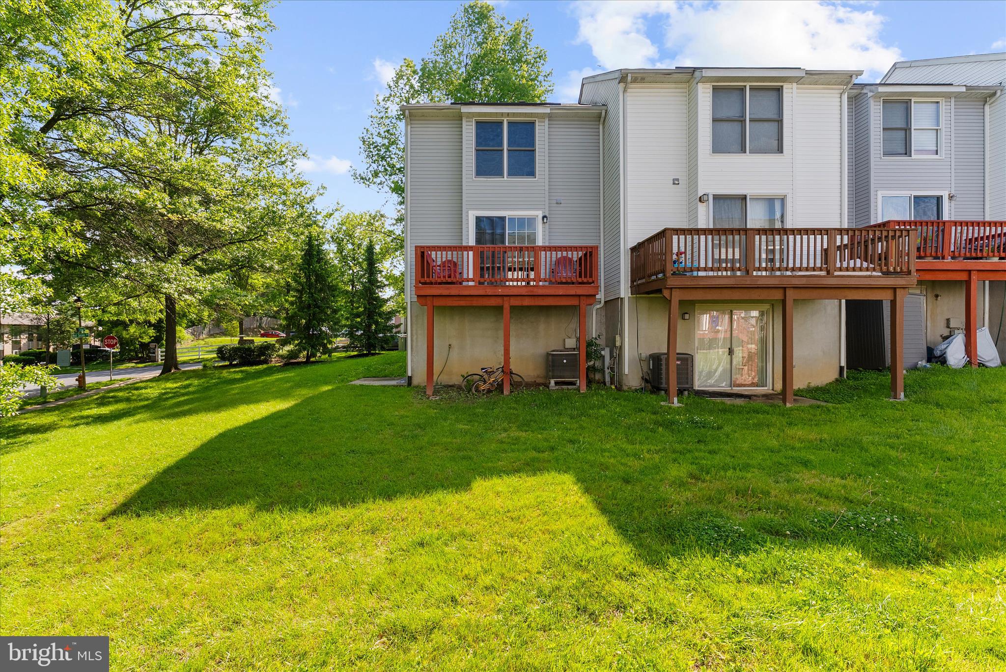 ELLICOTT MEADOWS - Residential