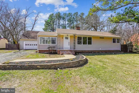 15 Wakefield Avenue, Fredericksburg, VA MLS: VAST2036560