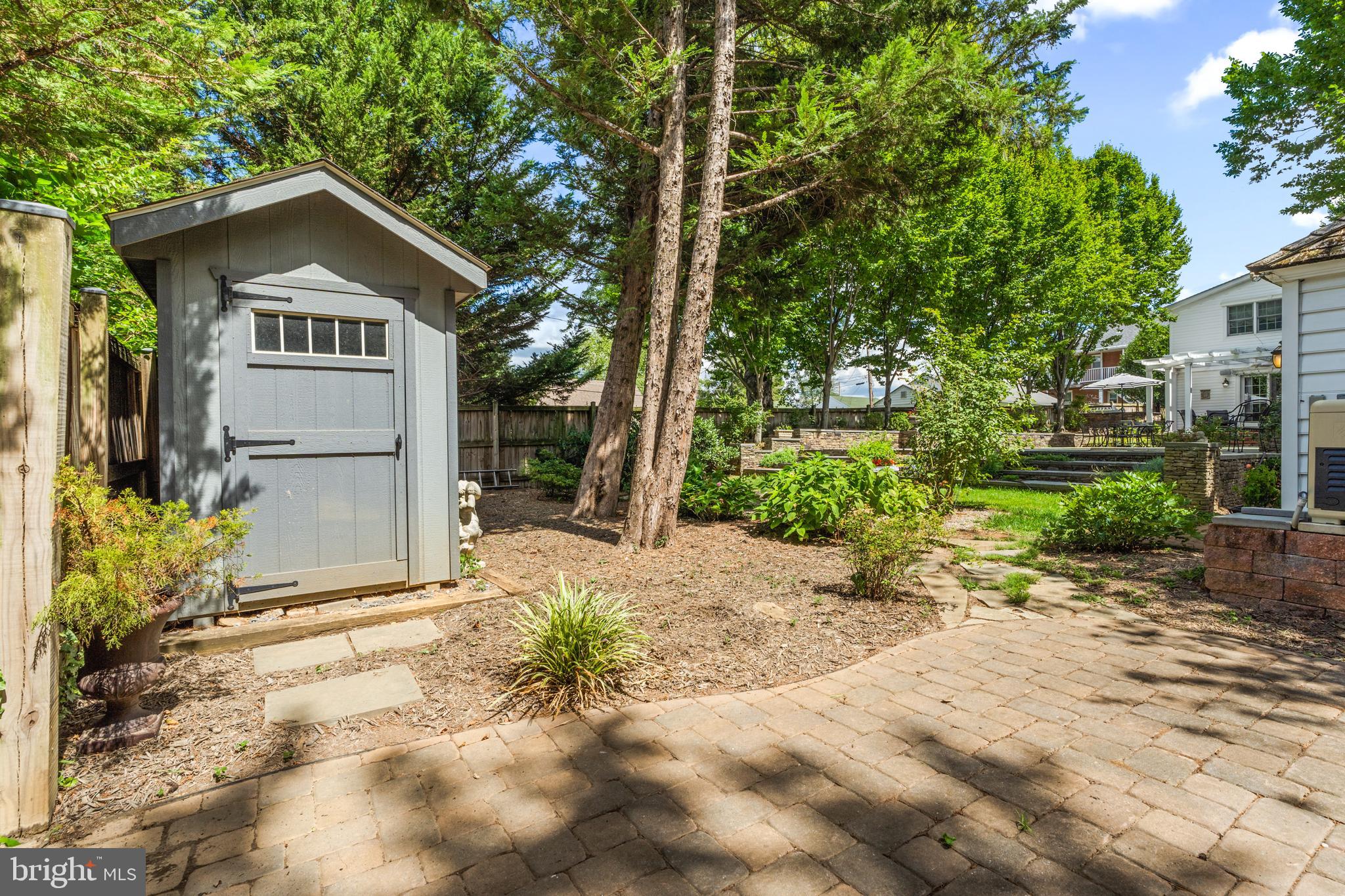 BAKER PARK - Residential