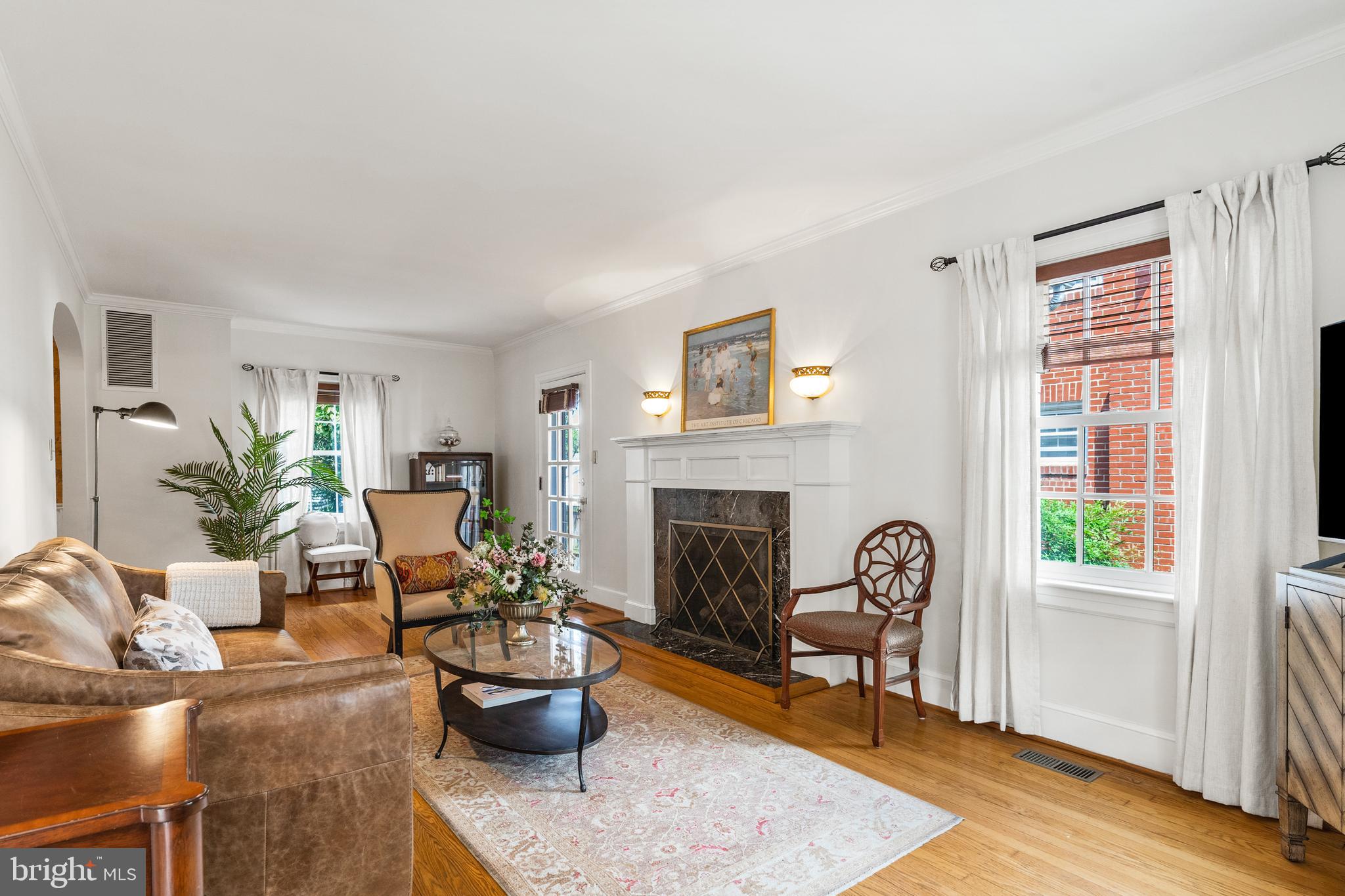 11 N JEFFERSON STREET