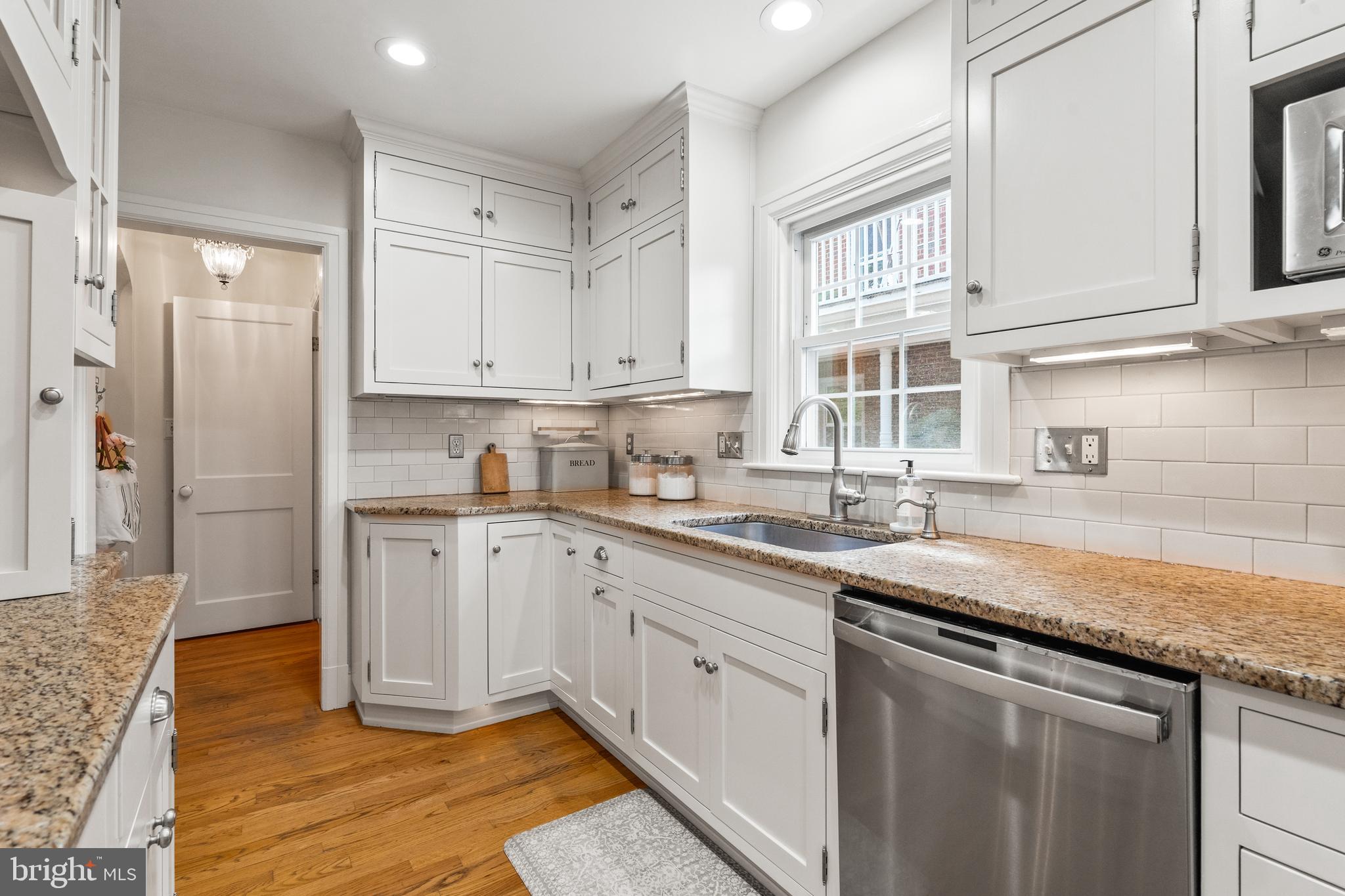 BAKER PARK - Residential