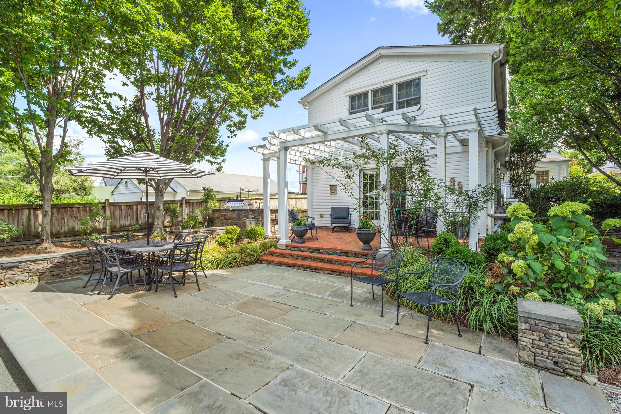 BAKER PARK - Residential