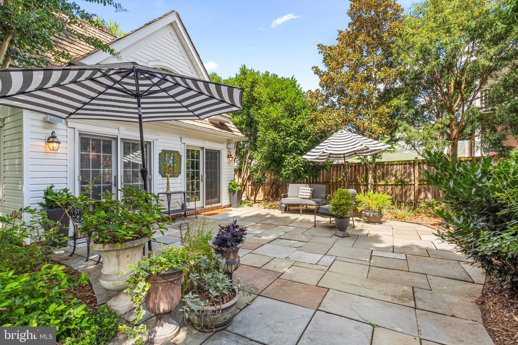 BAKER PARK - Residential