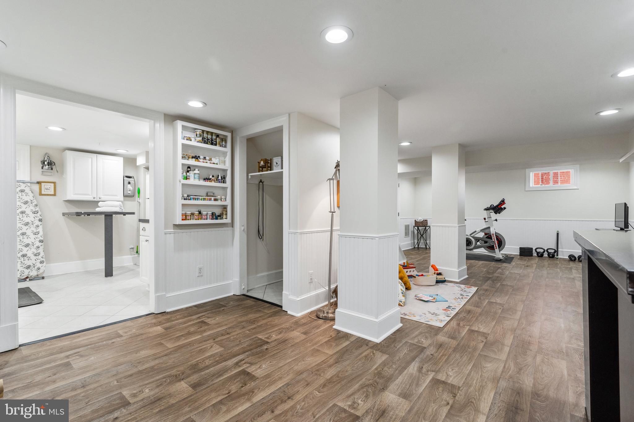 BAKER PARK - Residential