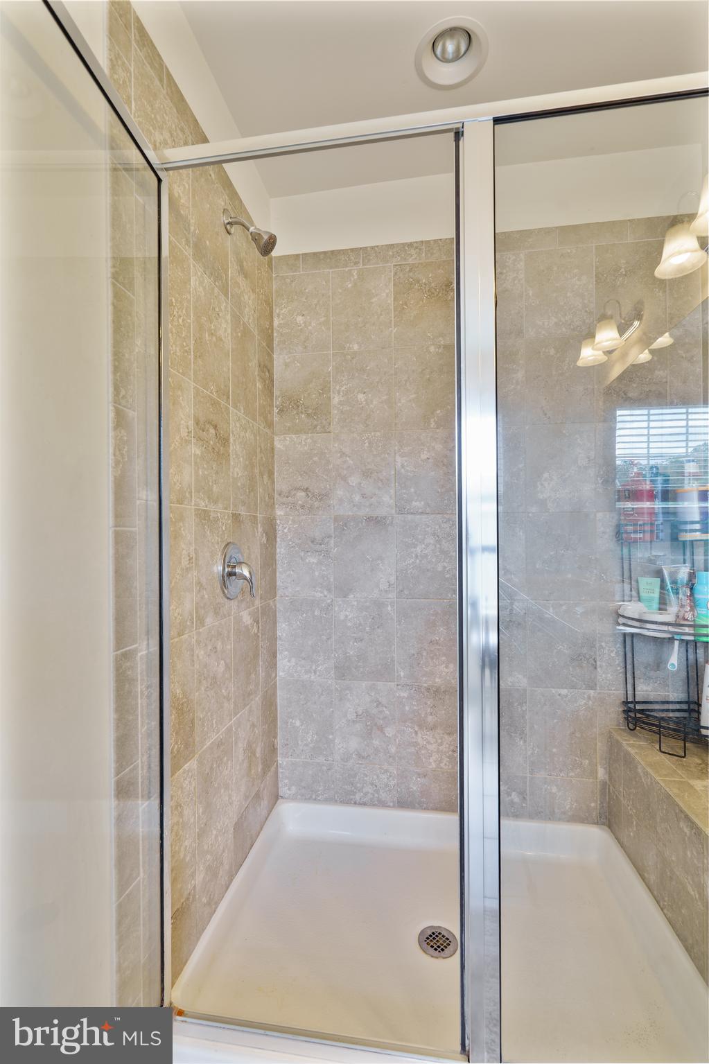 BROOKFIELD - Residential