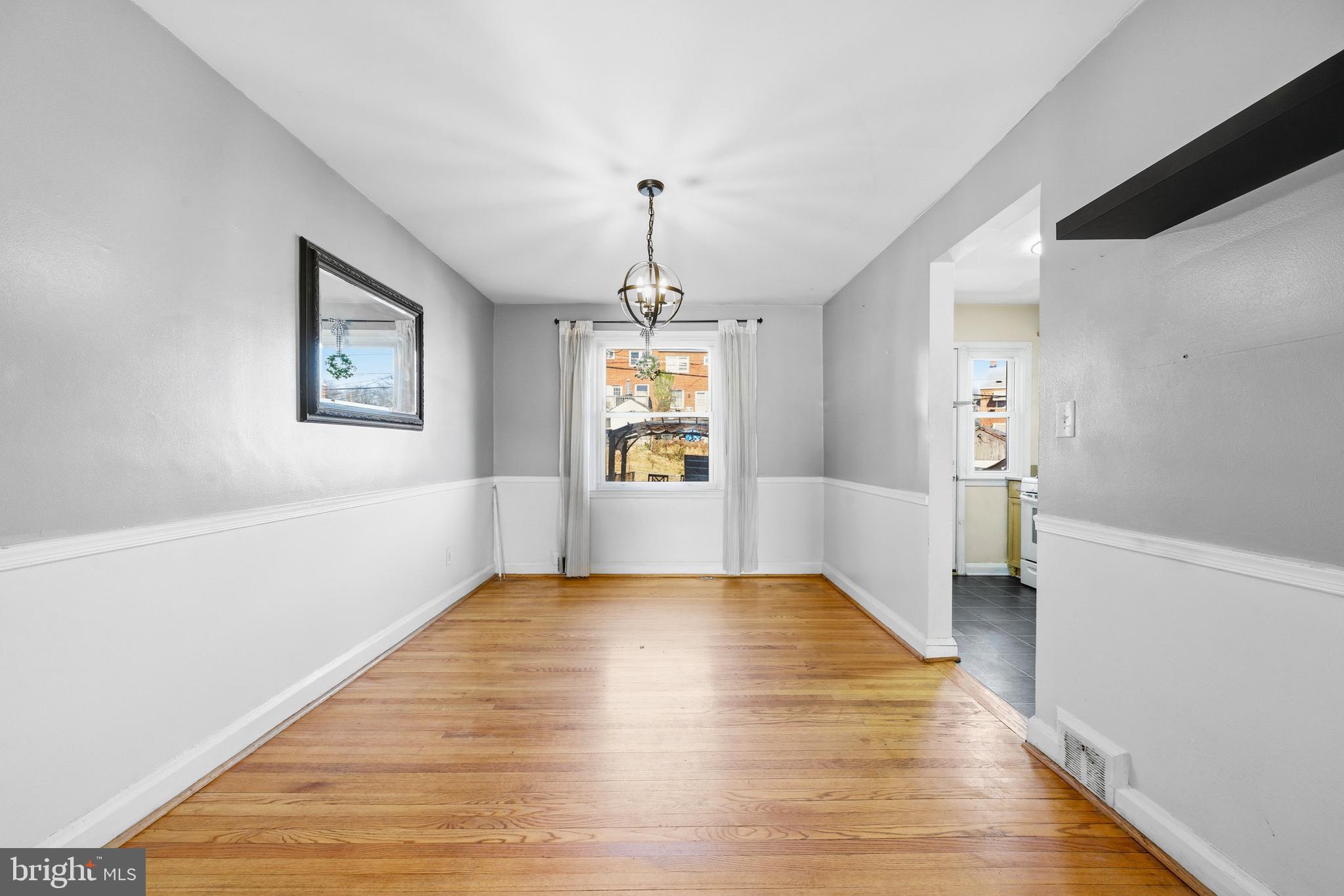 ARBOUR MANOR - Residential