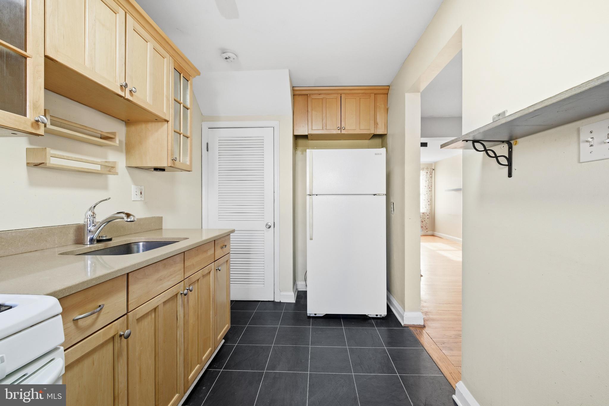 ARBOUR MANOR - Residential