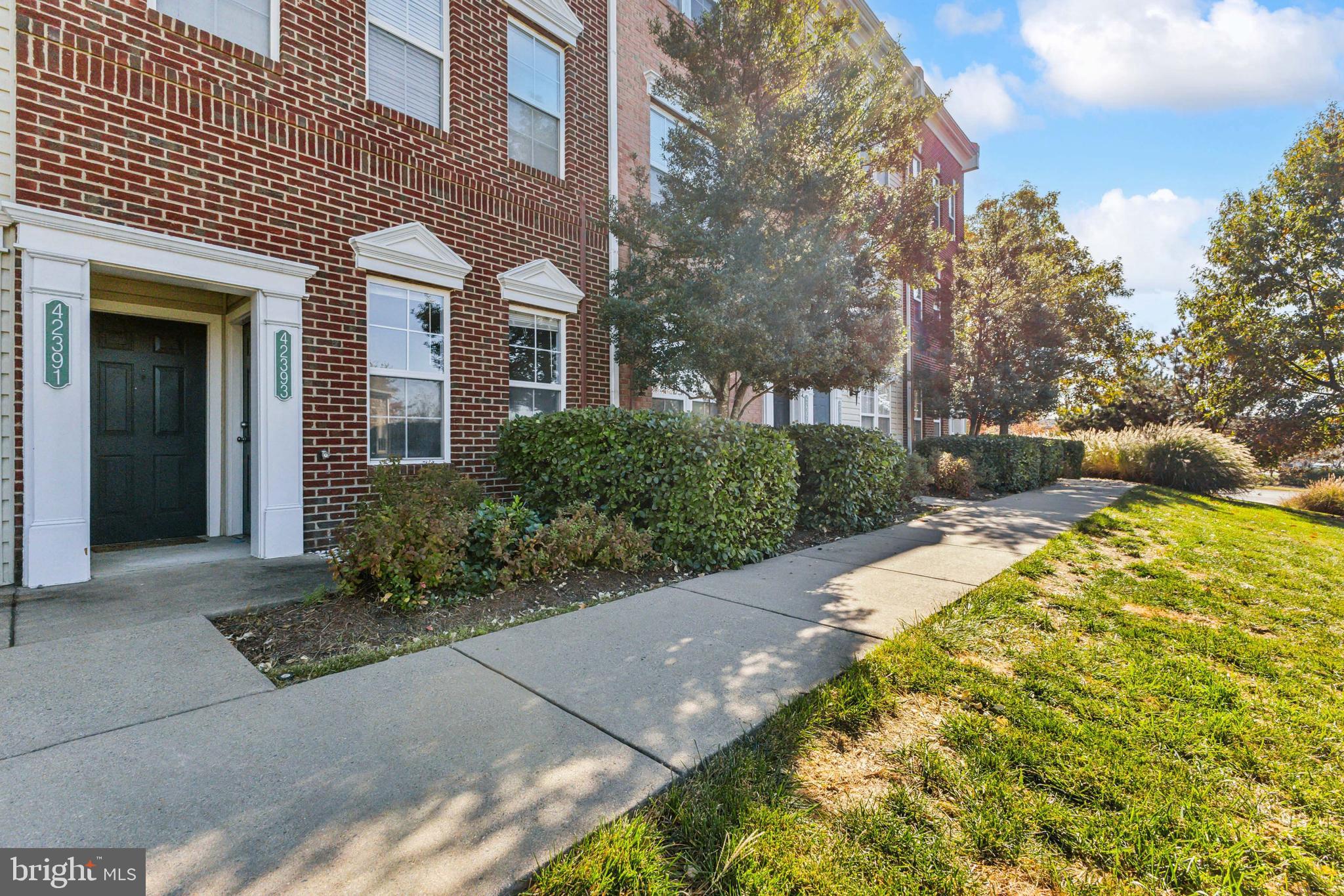 BRAMBLETON - Residential