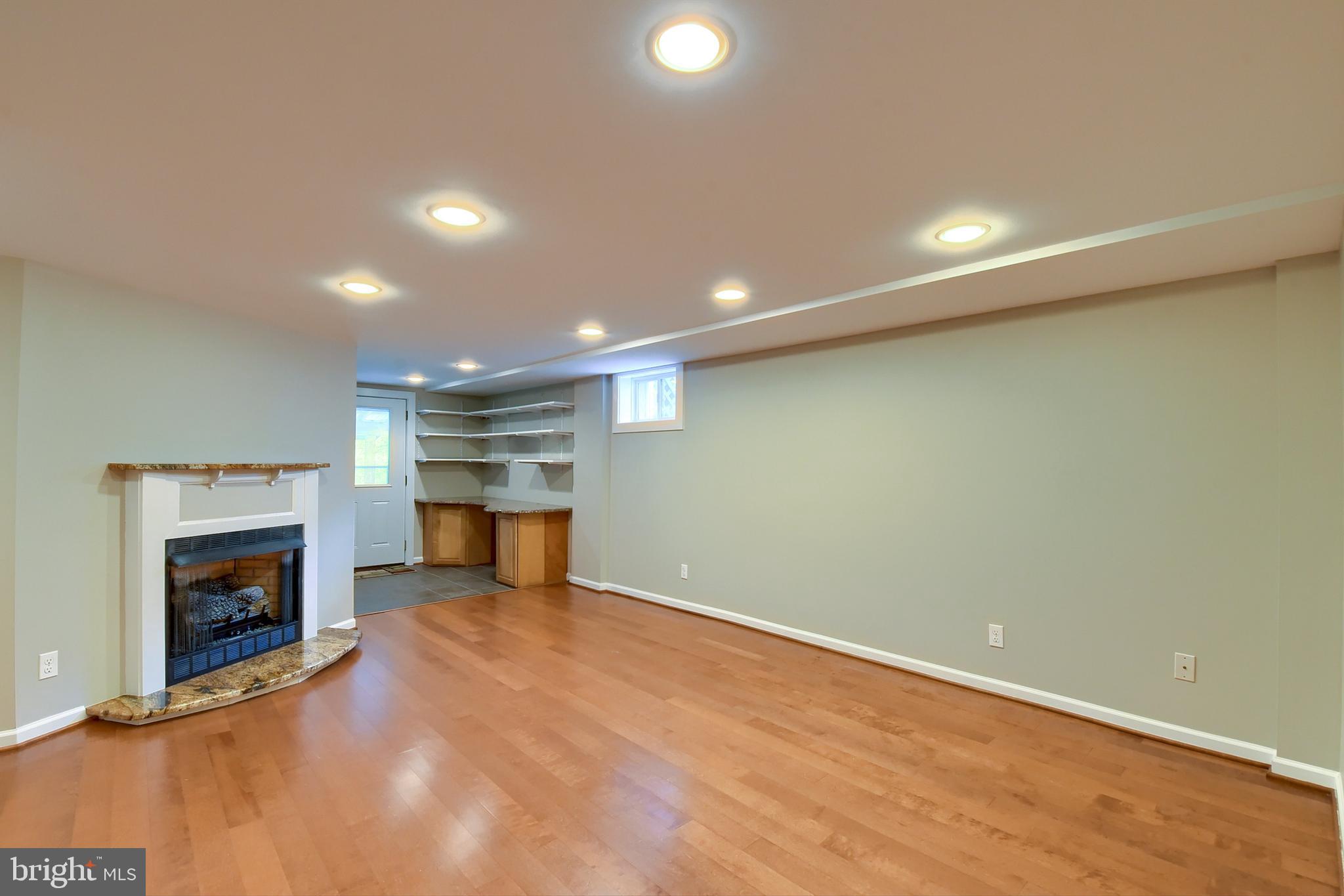 RIDLEY PARK - Residential