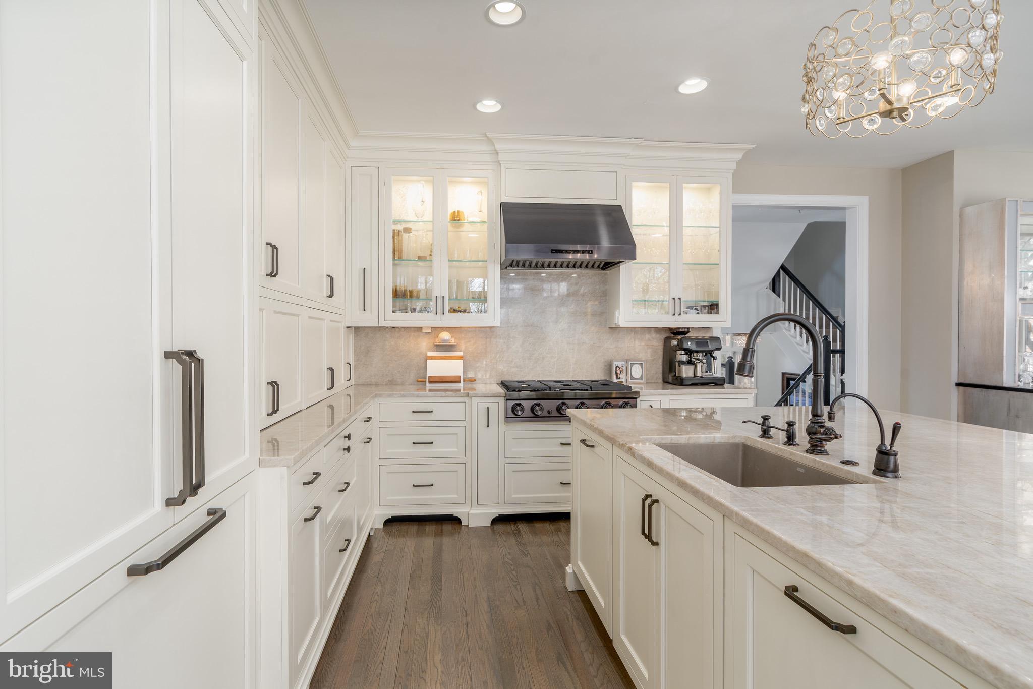 HILLANDALE - Residential