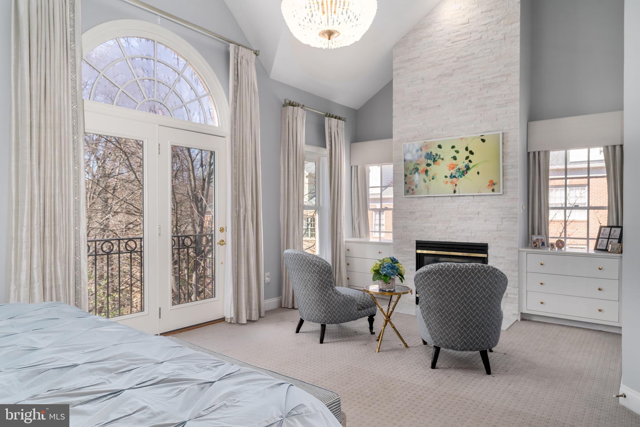 HILLANDALE - Residential